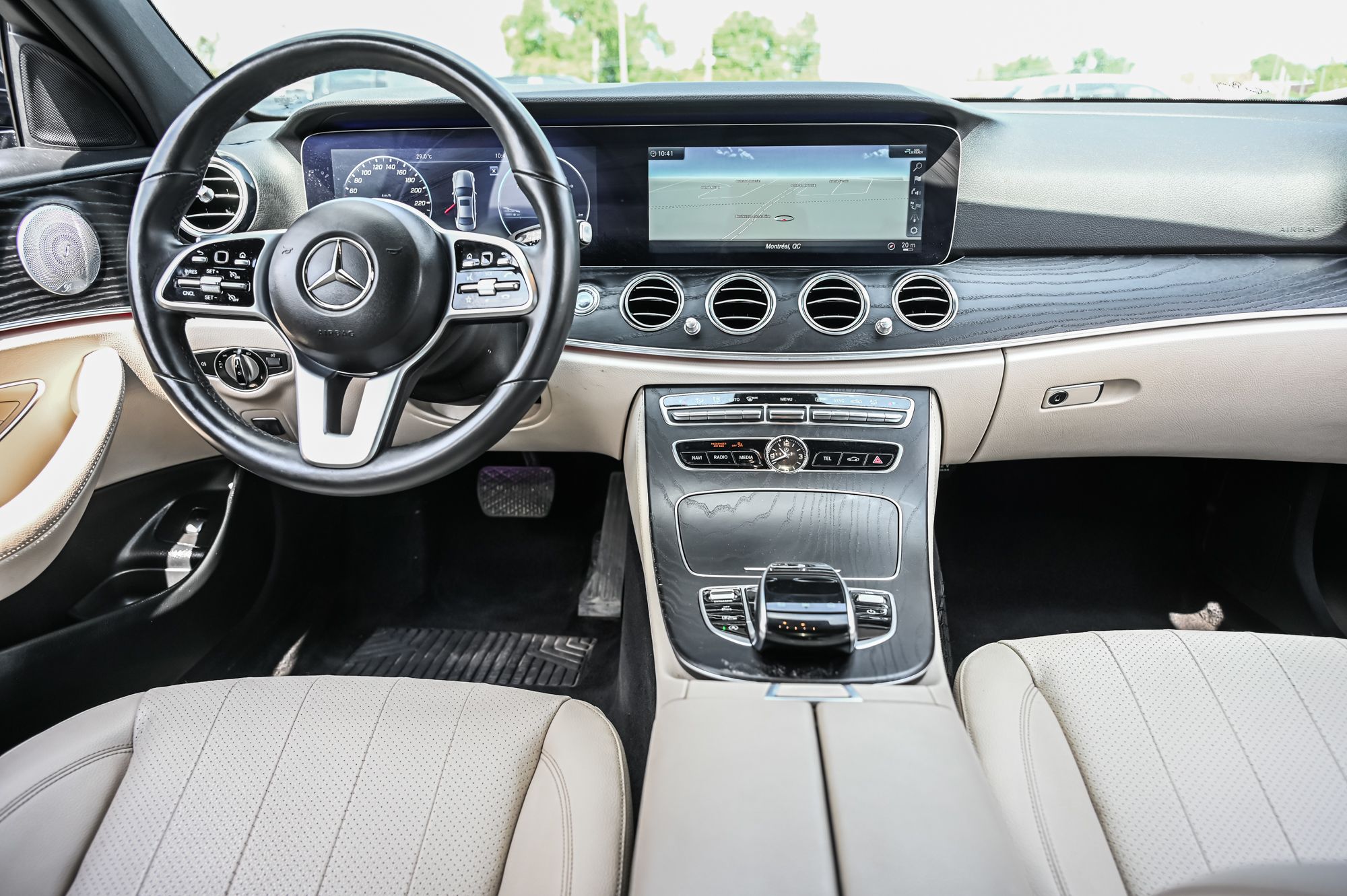 Mercedes-Benz E-Class  2019 à Saint-Léonard, Québec