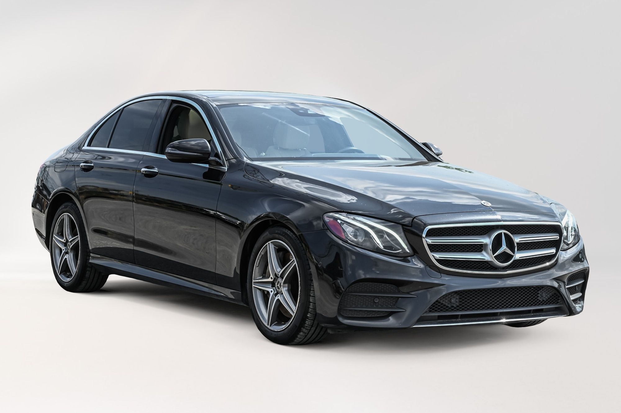 Mercedes-Benz E-Class  2019 à Saint-Léonard, Québec