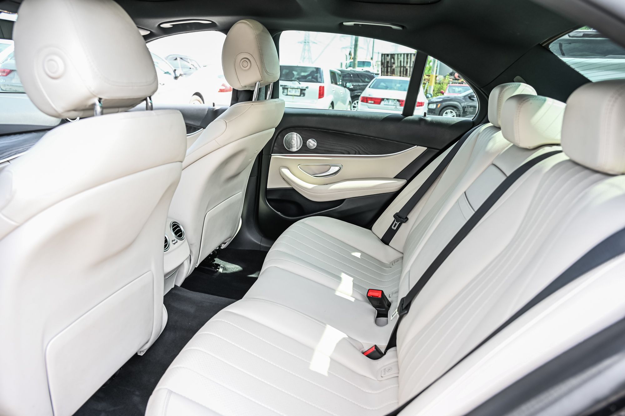 Mercedes-Benz E-Class  2019 à Saint-Léonard, Québec