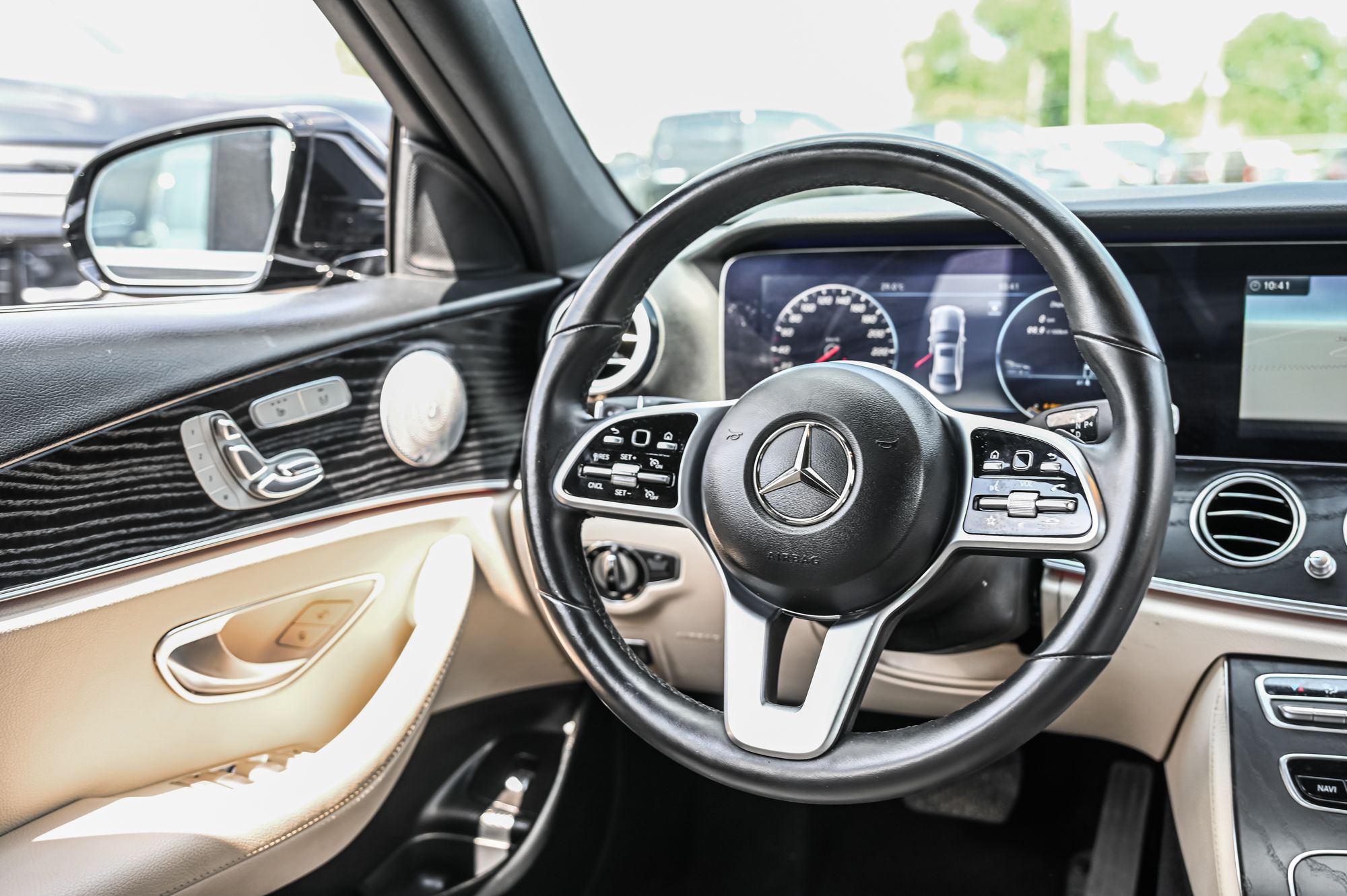 Mercedes-Benz E-Class  2019 à Saint-Léonard, Québec