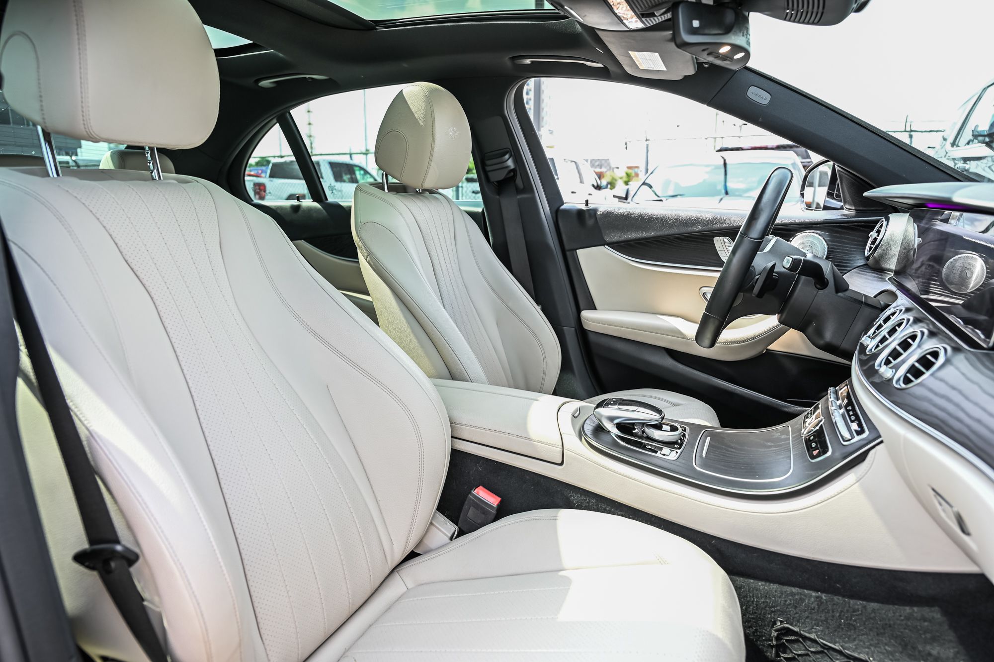 Mercedes-Benz E-Class  2019 à Saint-Léonard, Québec