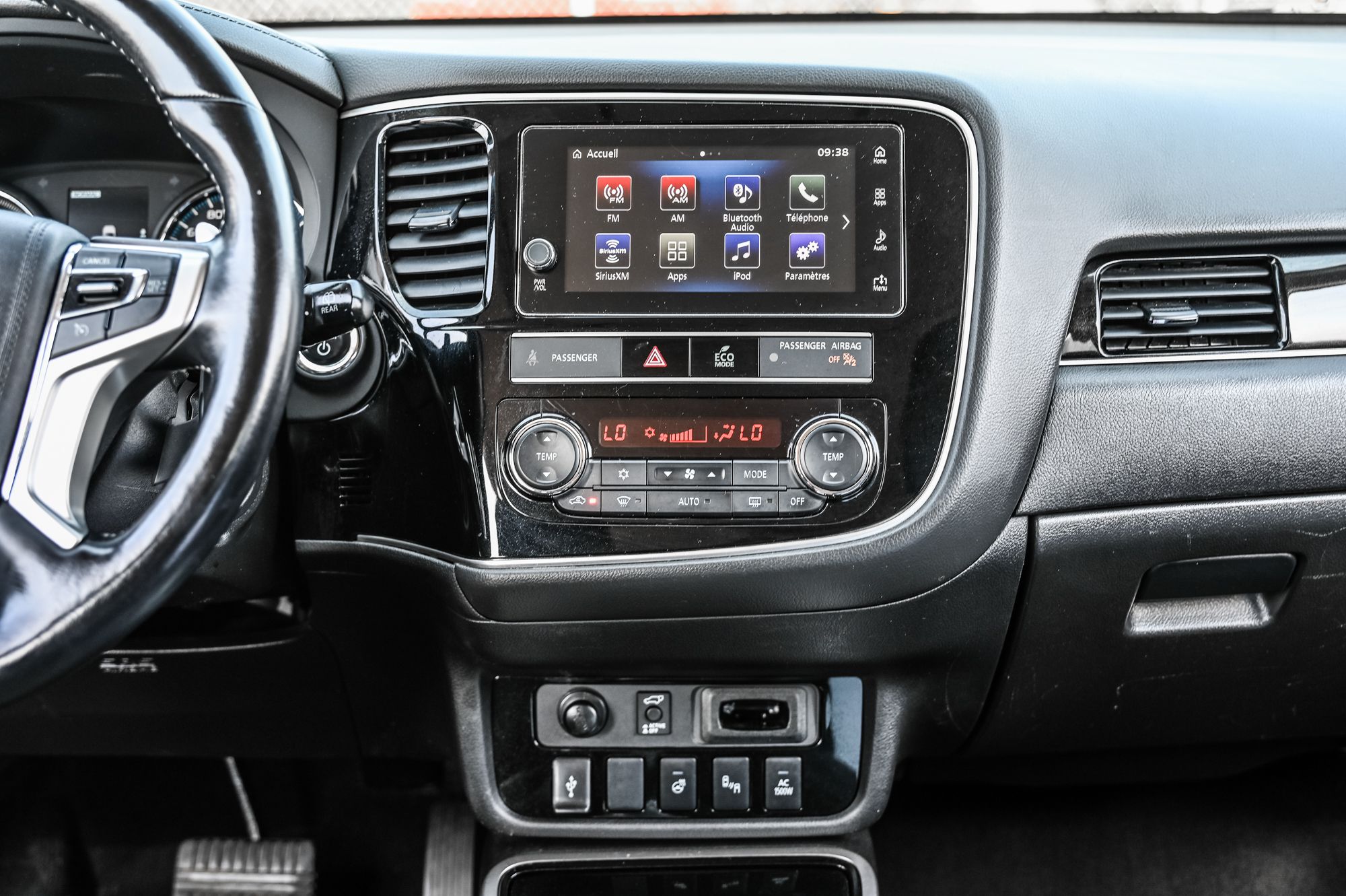Mitsubishi OUTLANDER PHEV  2019 à Saint-Léonard, Québec