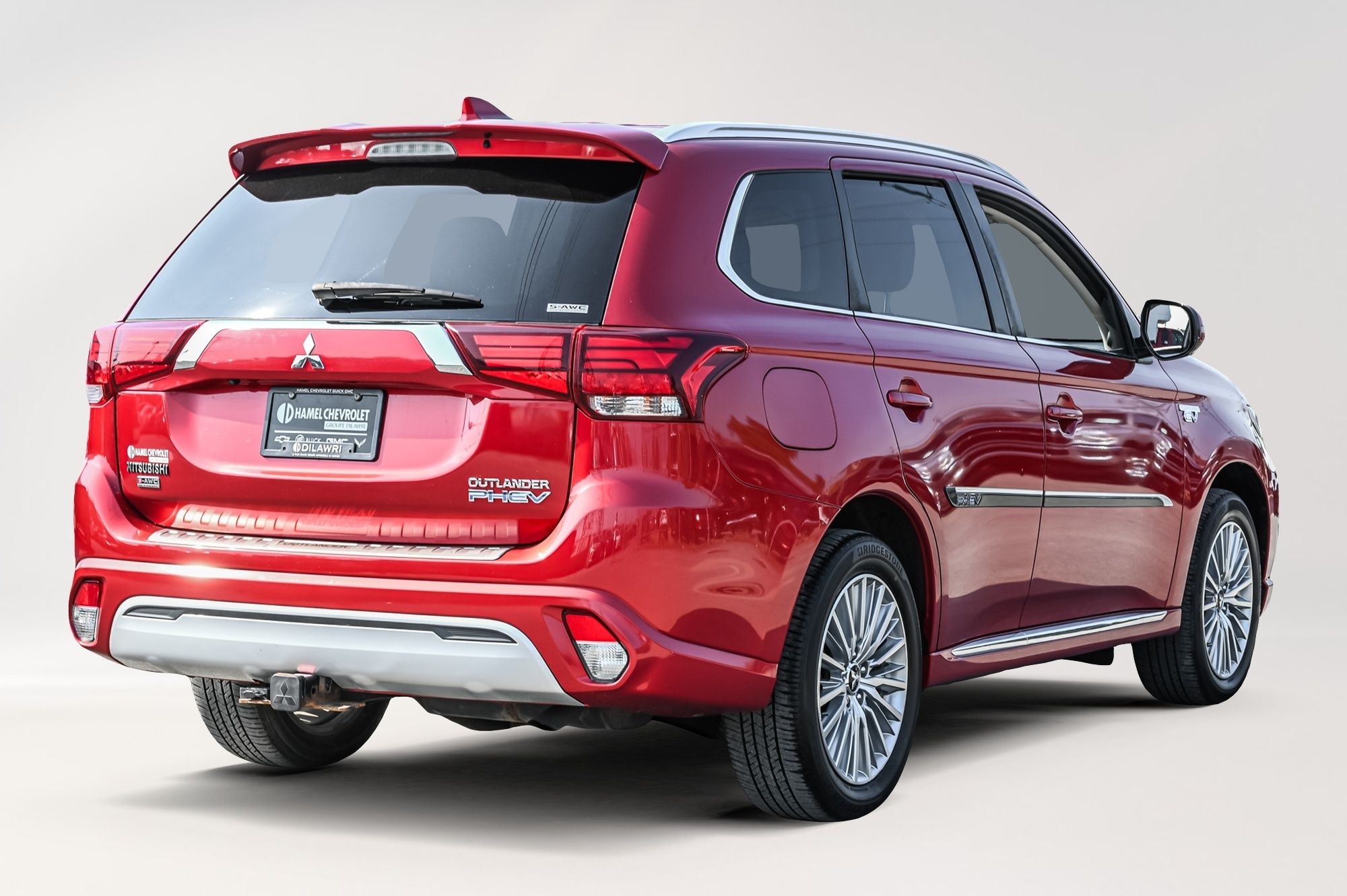 Mitsubishi OUTLANDER PHEV  2019 à Saint-Léonard, Québec