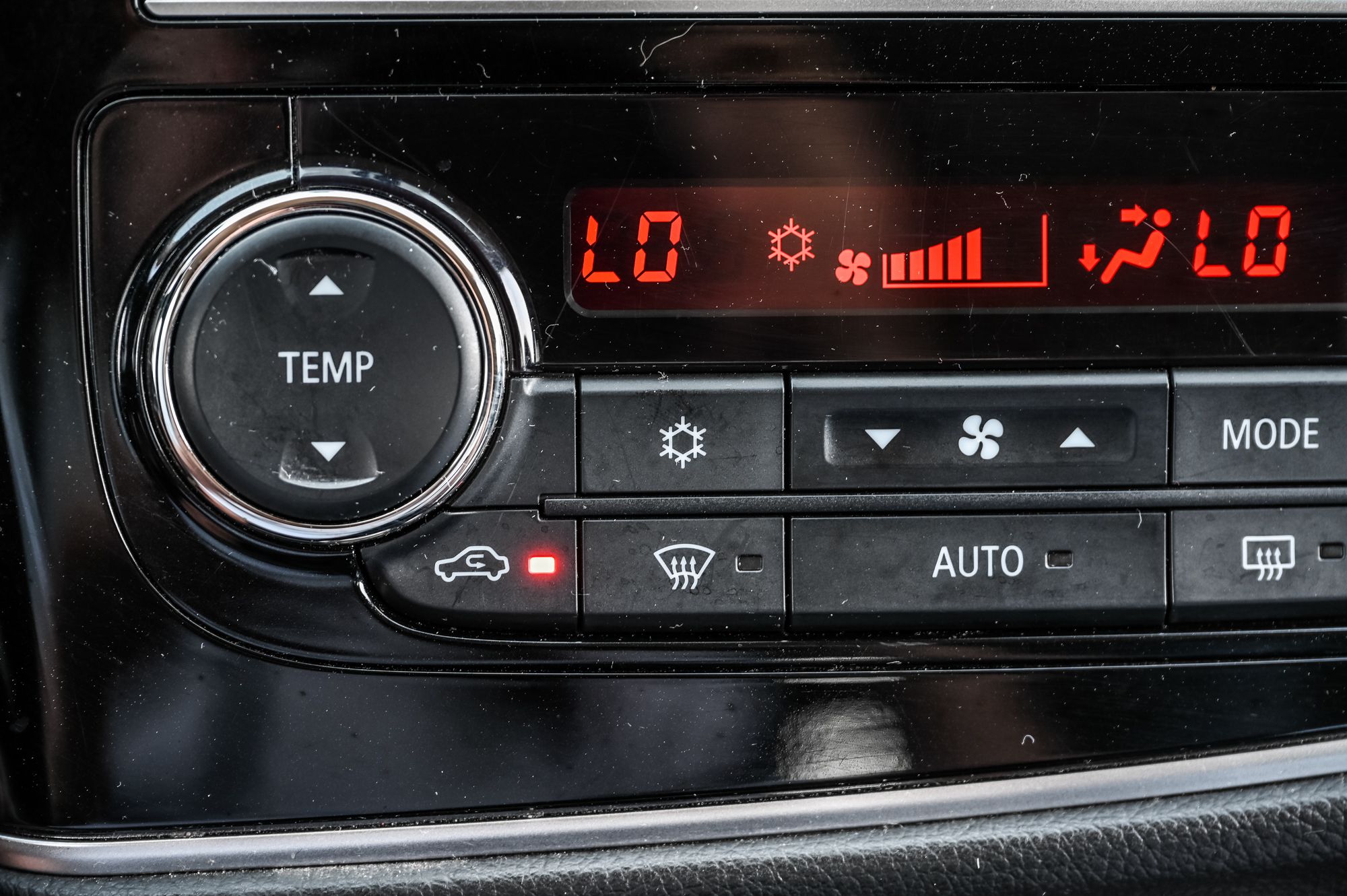 Mitsubishi OUTLANDER PHEV  2019 à Saint-Léonard, Québec