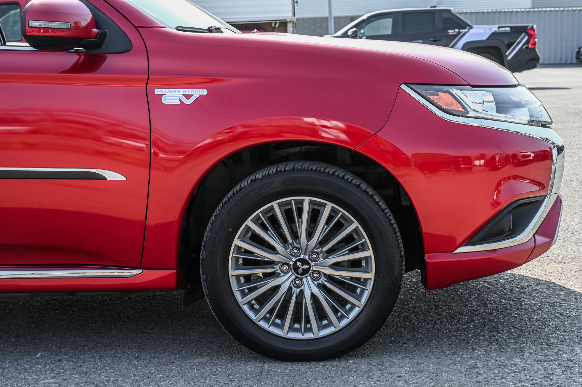 Mitsubishi OUTLANDER PHEV  2019 à Saint-Léonard, Québec
