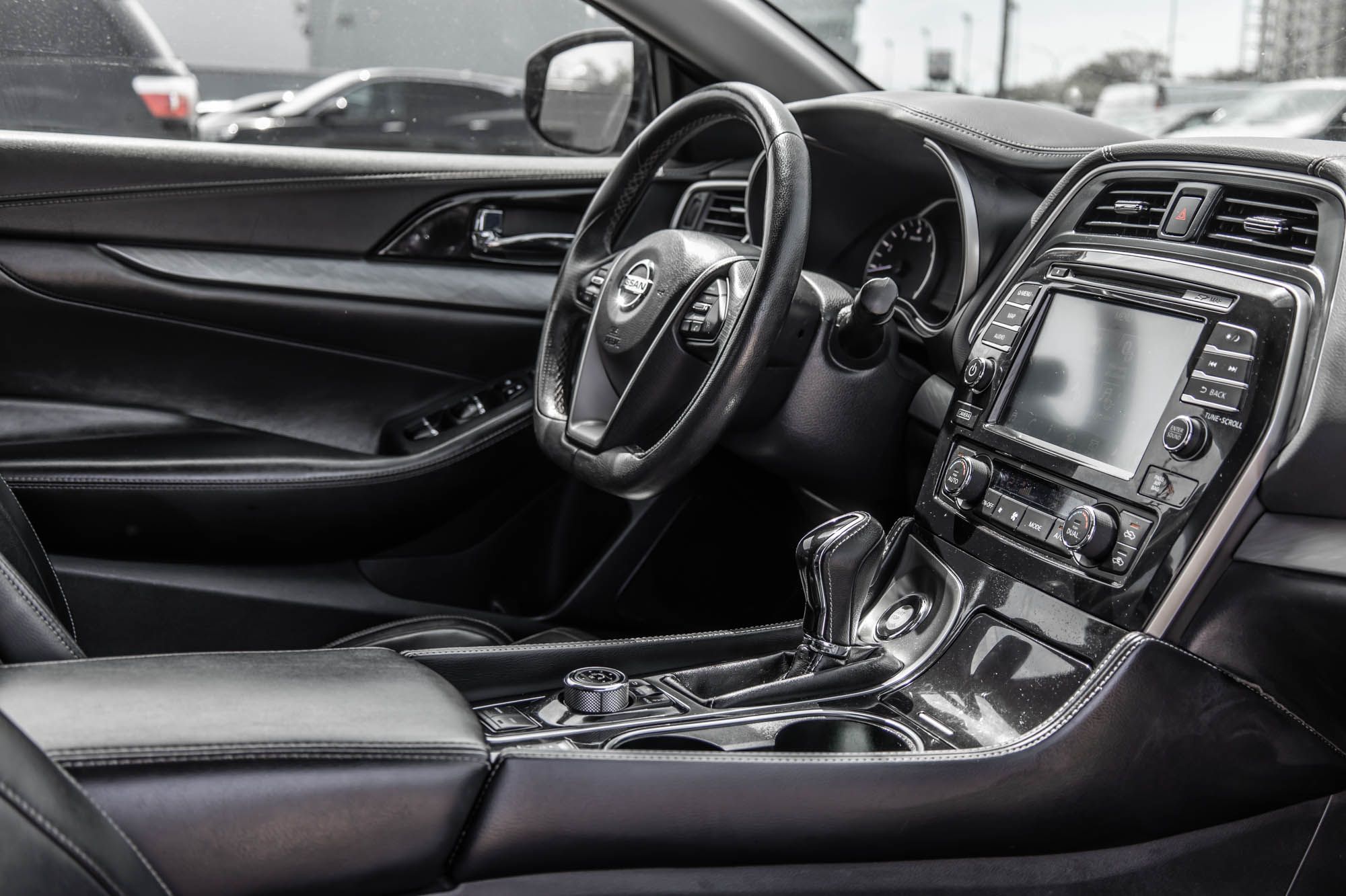 2016 Nissan Maxima