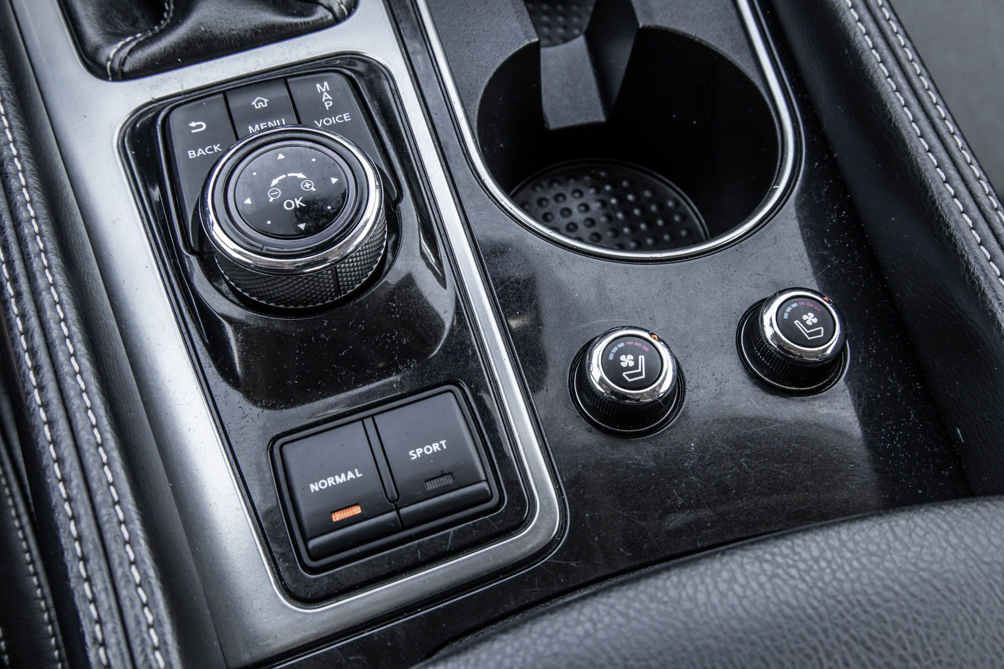 2017 Nissan Maxima