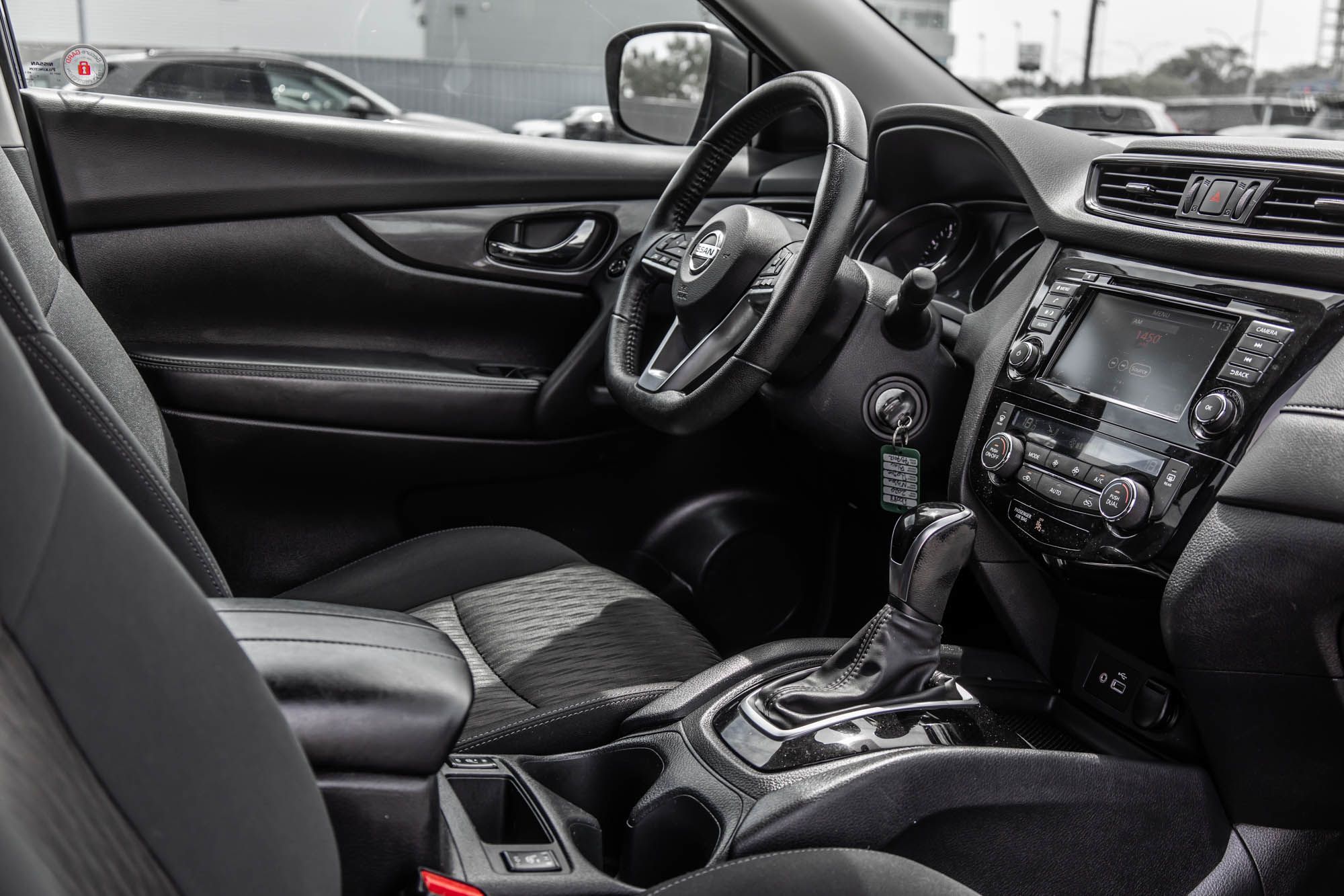 2020 Nissan Rogue