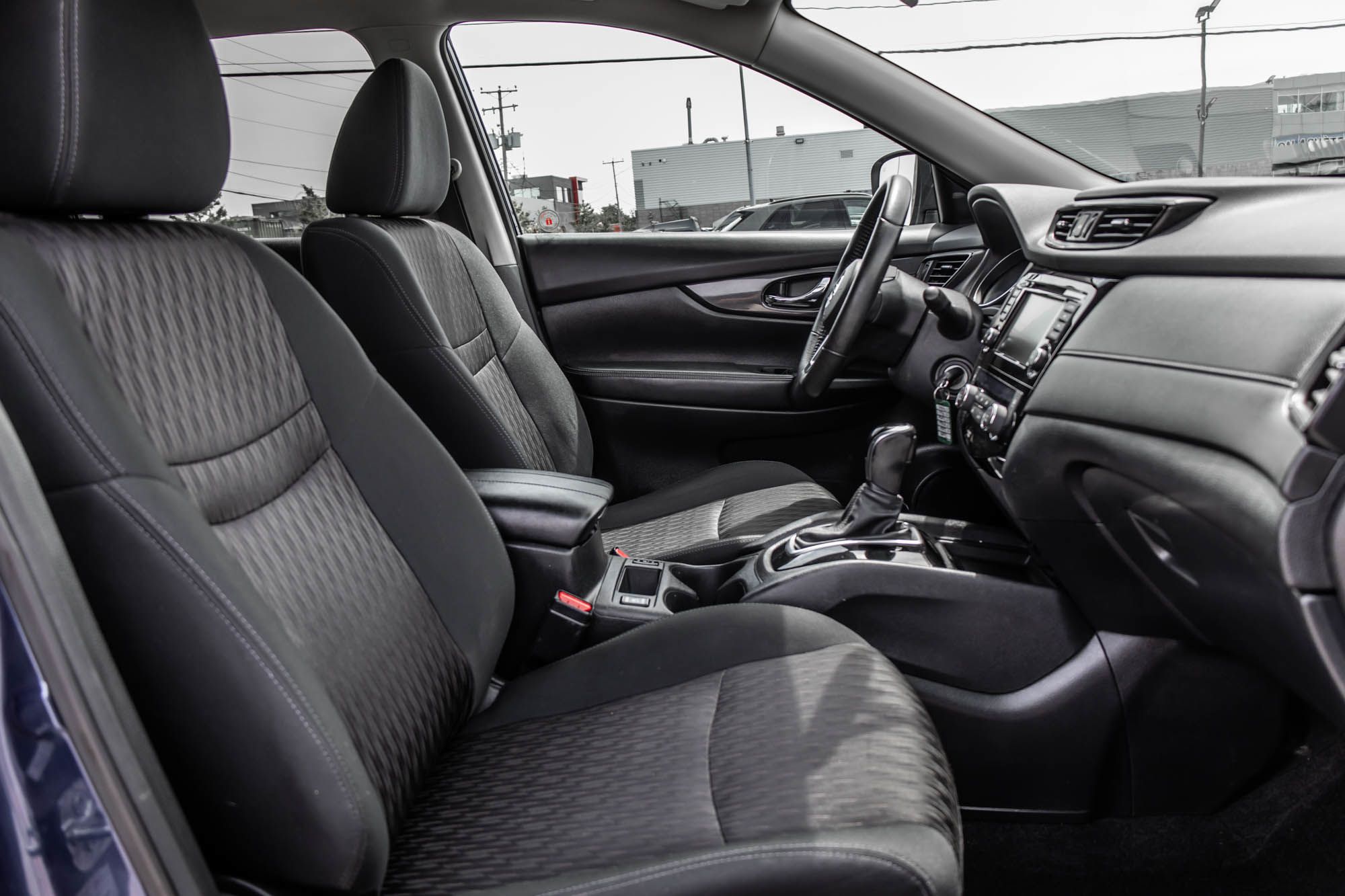 2020 Nissan Rogue