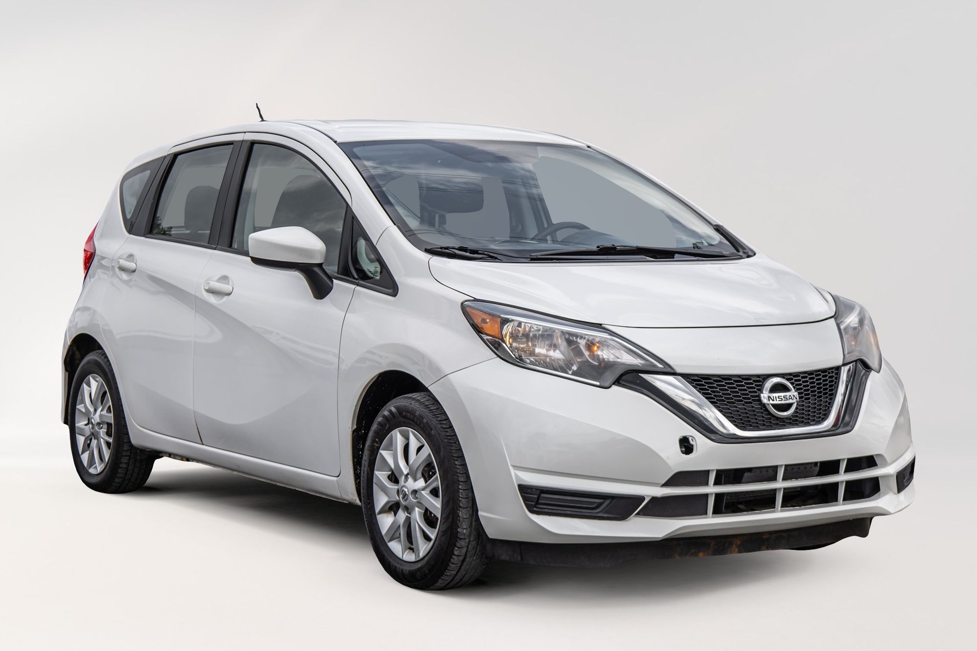 Nissan Versa Note  2018 à Saint-Léonard, Québec
