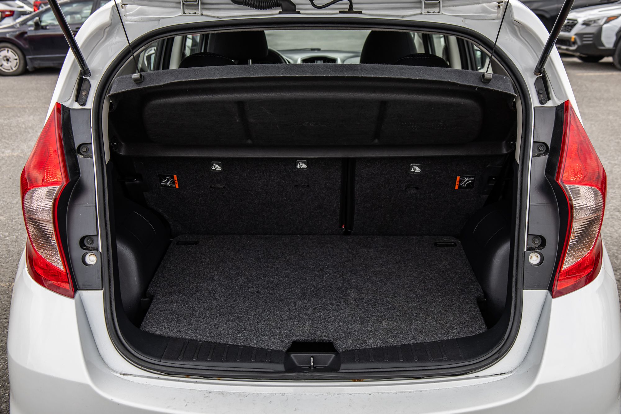 Nissan Versa Note  2018 à Saint-Léonard, Québec