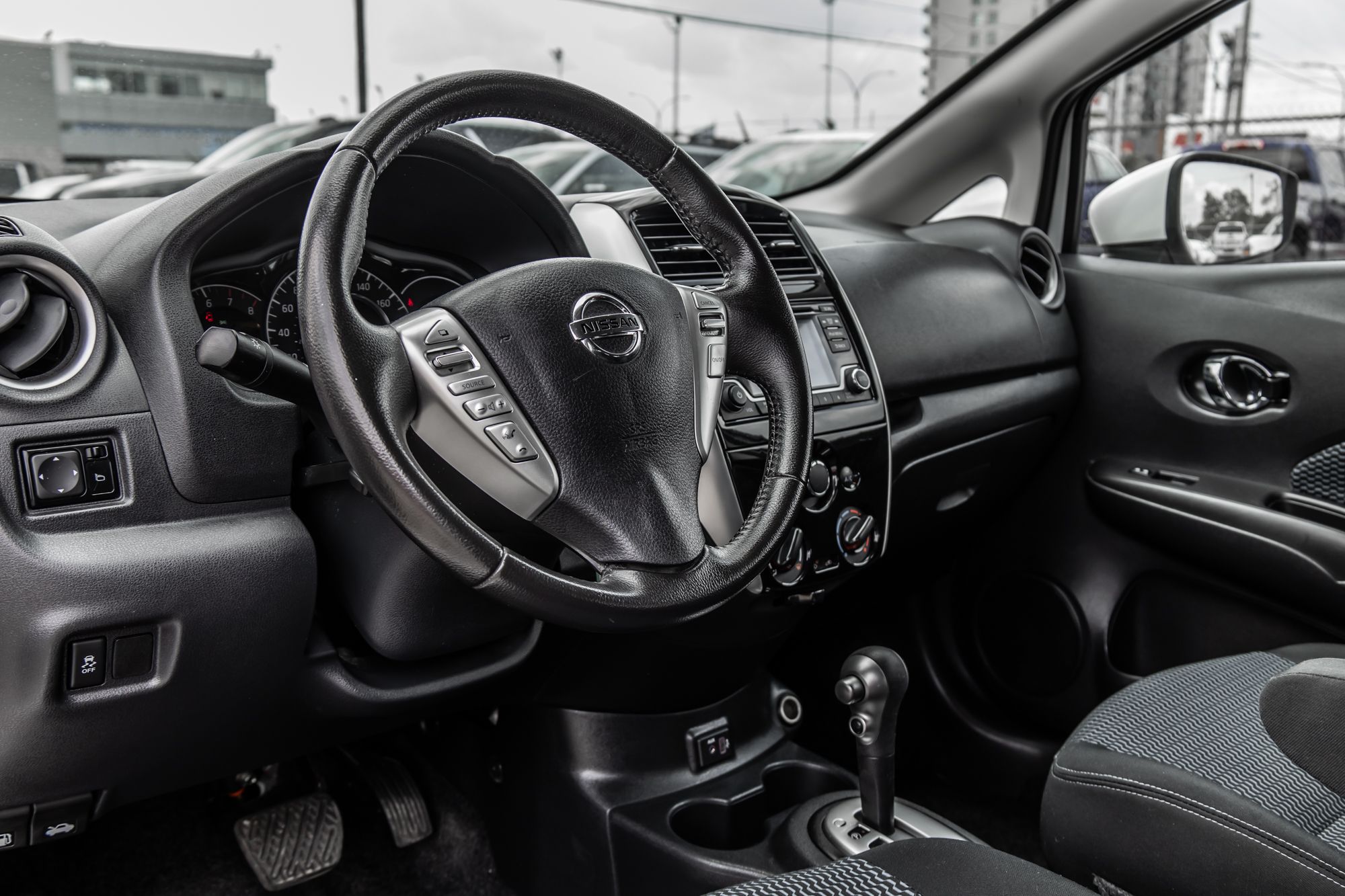 Nissan Versa Note  2018 à Saint-Léonard, Québec