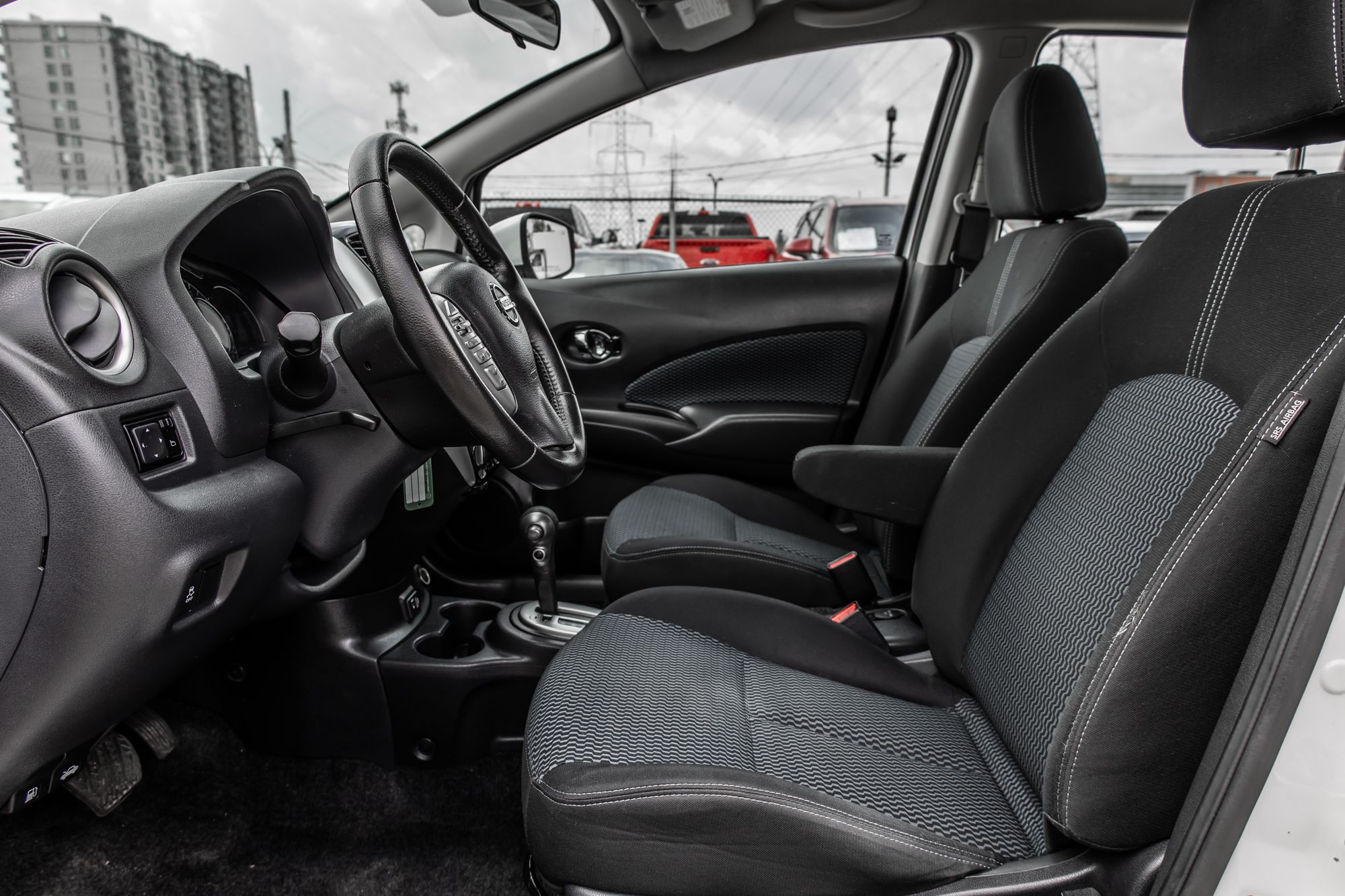 Nissan Versa Note  2018 à Saint-Léonard, Québec