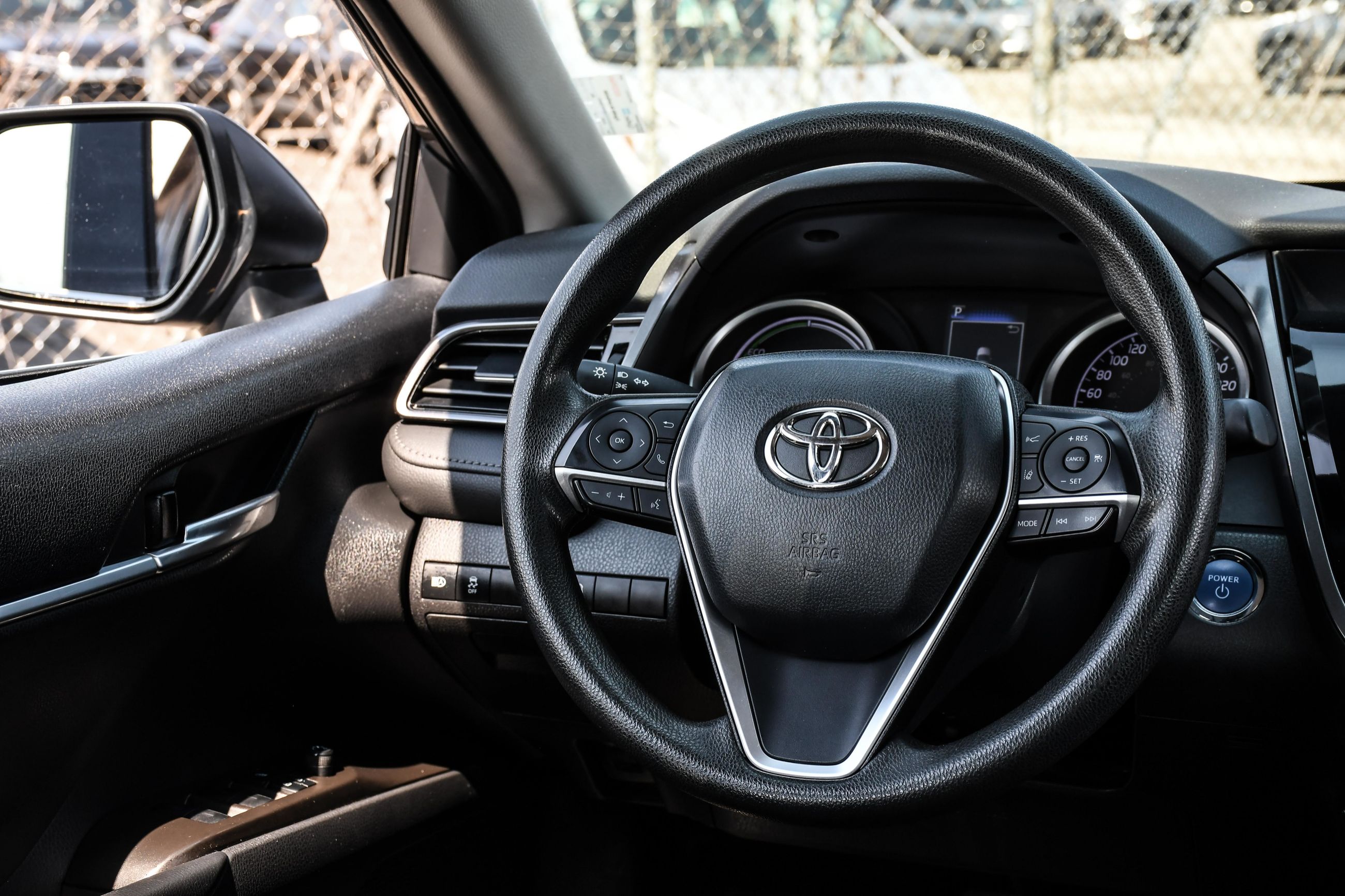 Toyota Camry  2022 à Saint-Léonard, Québec
