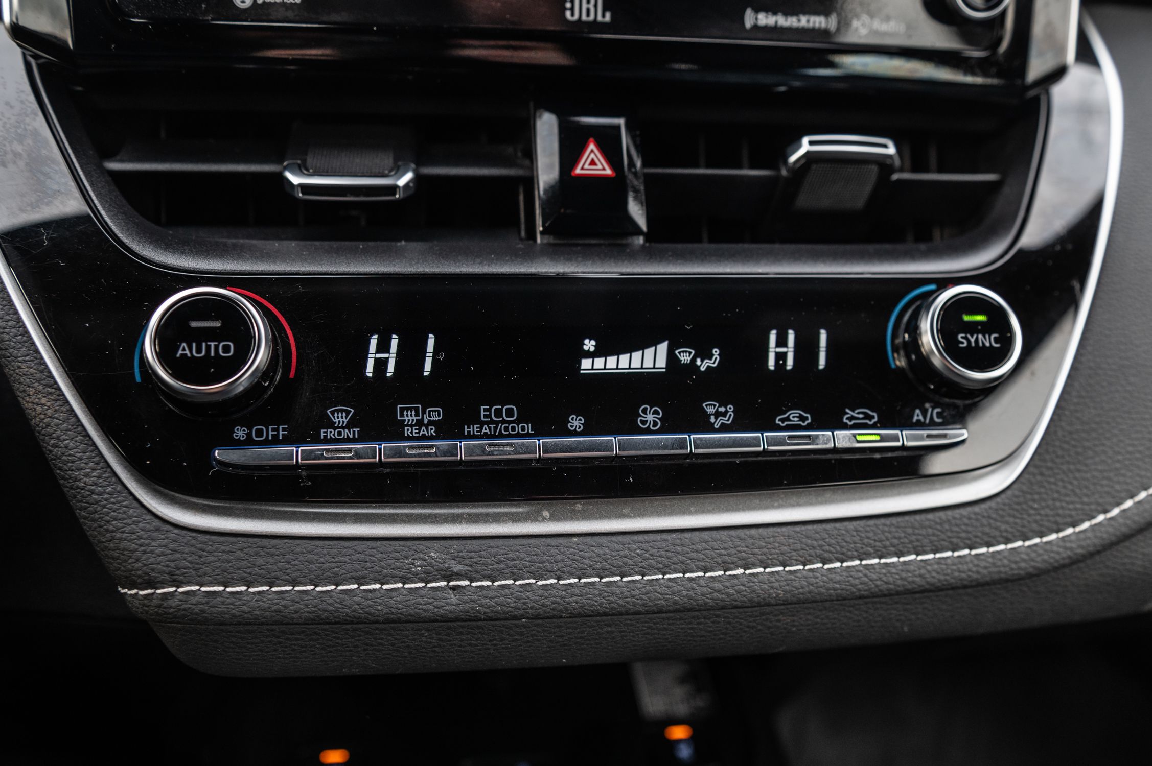 Toyota Corolla Hatchback  2022 à Saint-Léonard, Québec