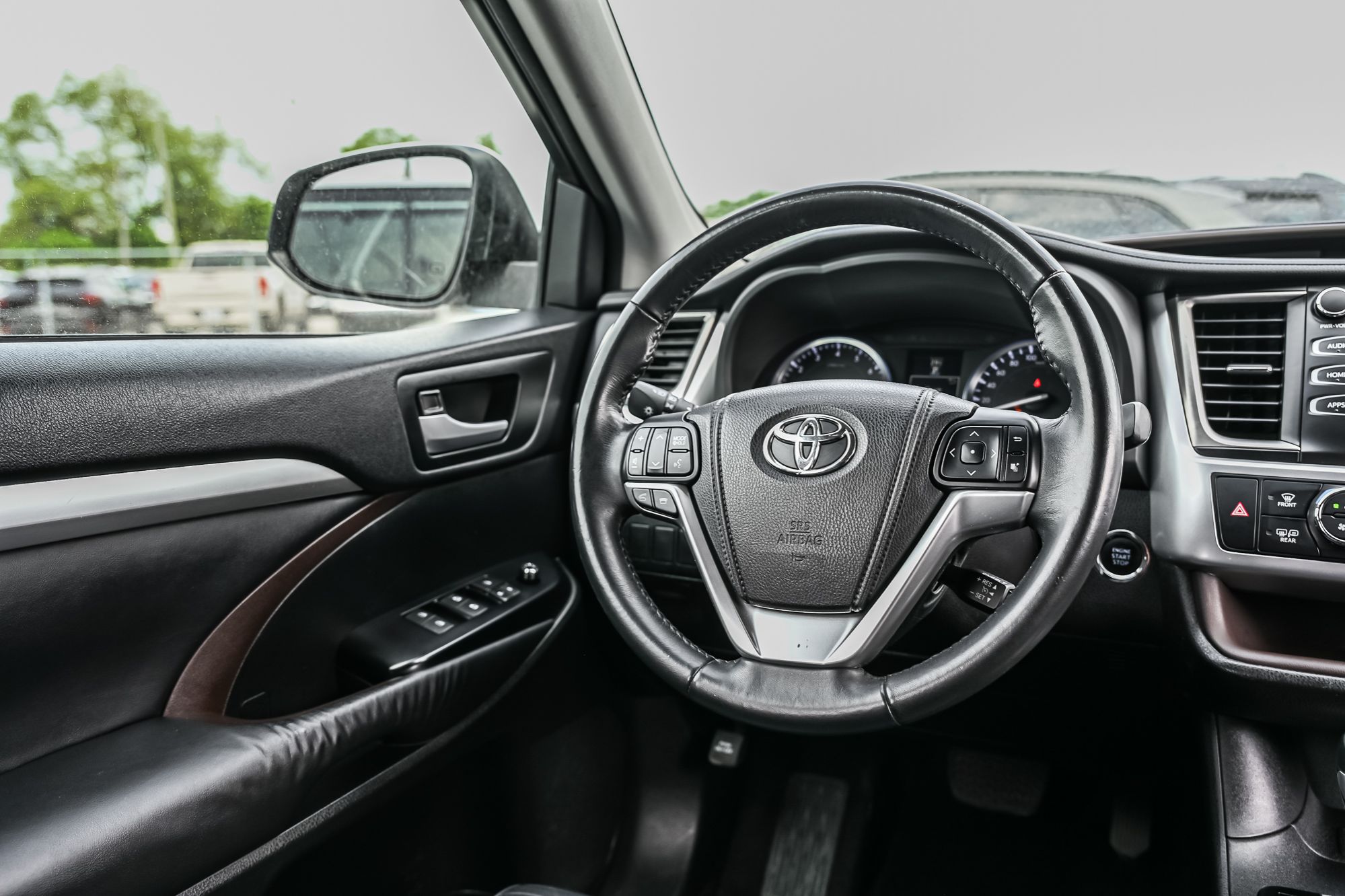 Toyota Highlander  2015