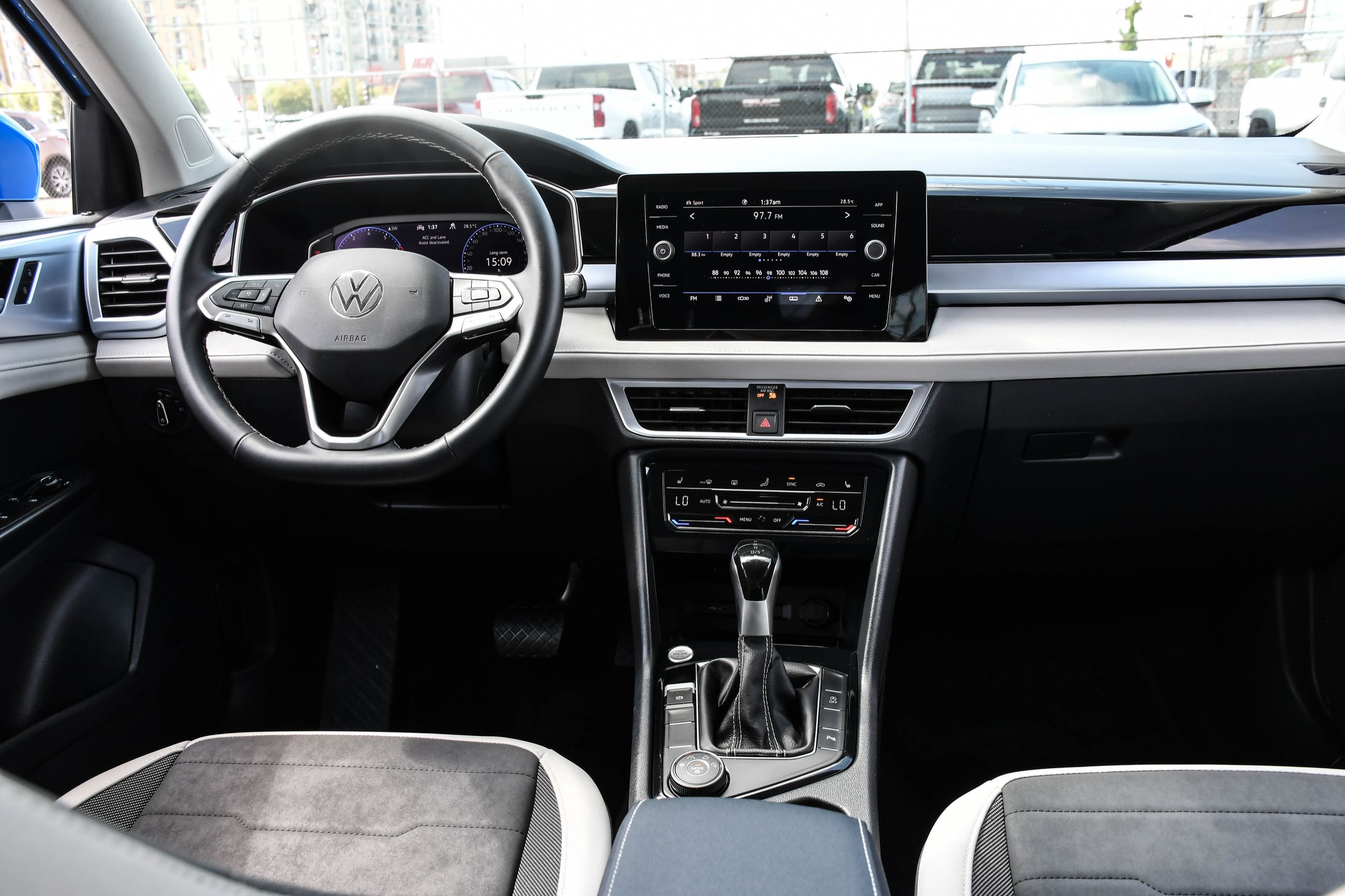 2026 Volkswagen Taos