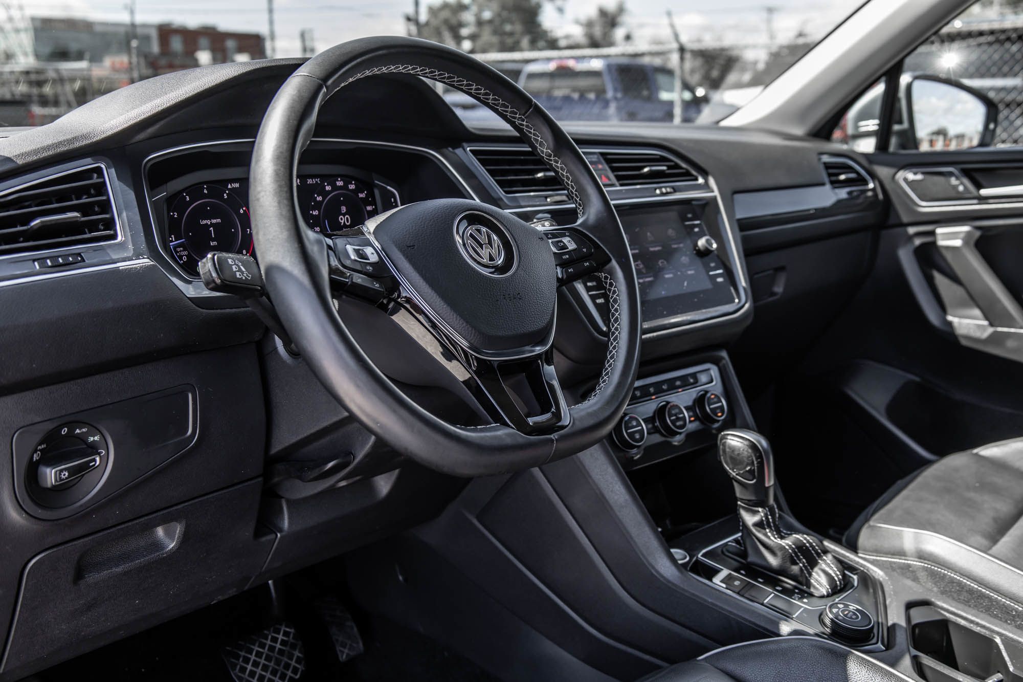 Volkswagen Tiguan  2021 à Saint-Léonard, Québec