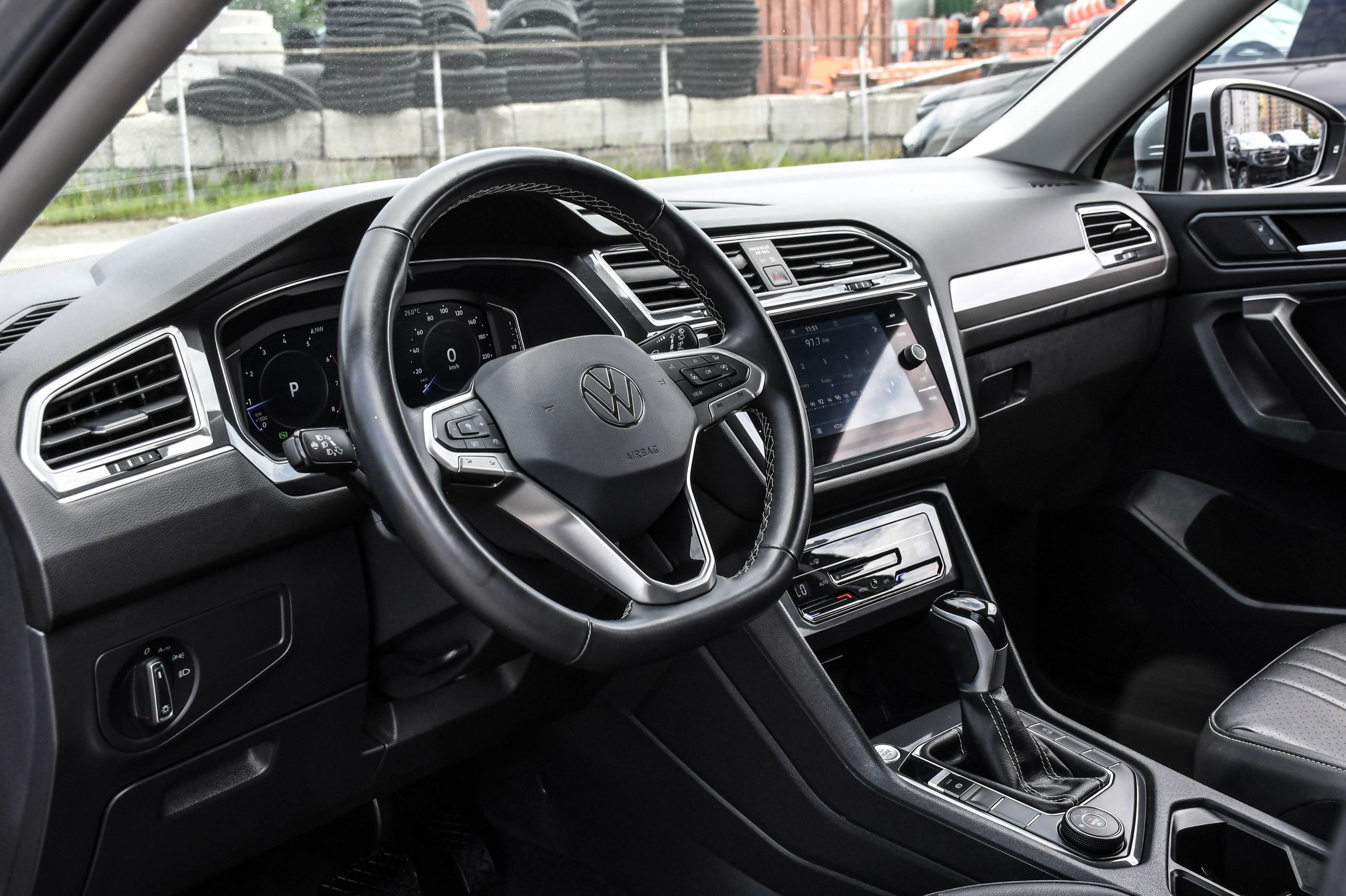 2024 Volkswagen Tiguan in Saint-Leonard, Quebec
