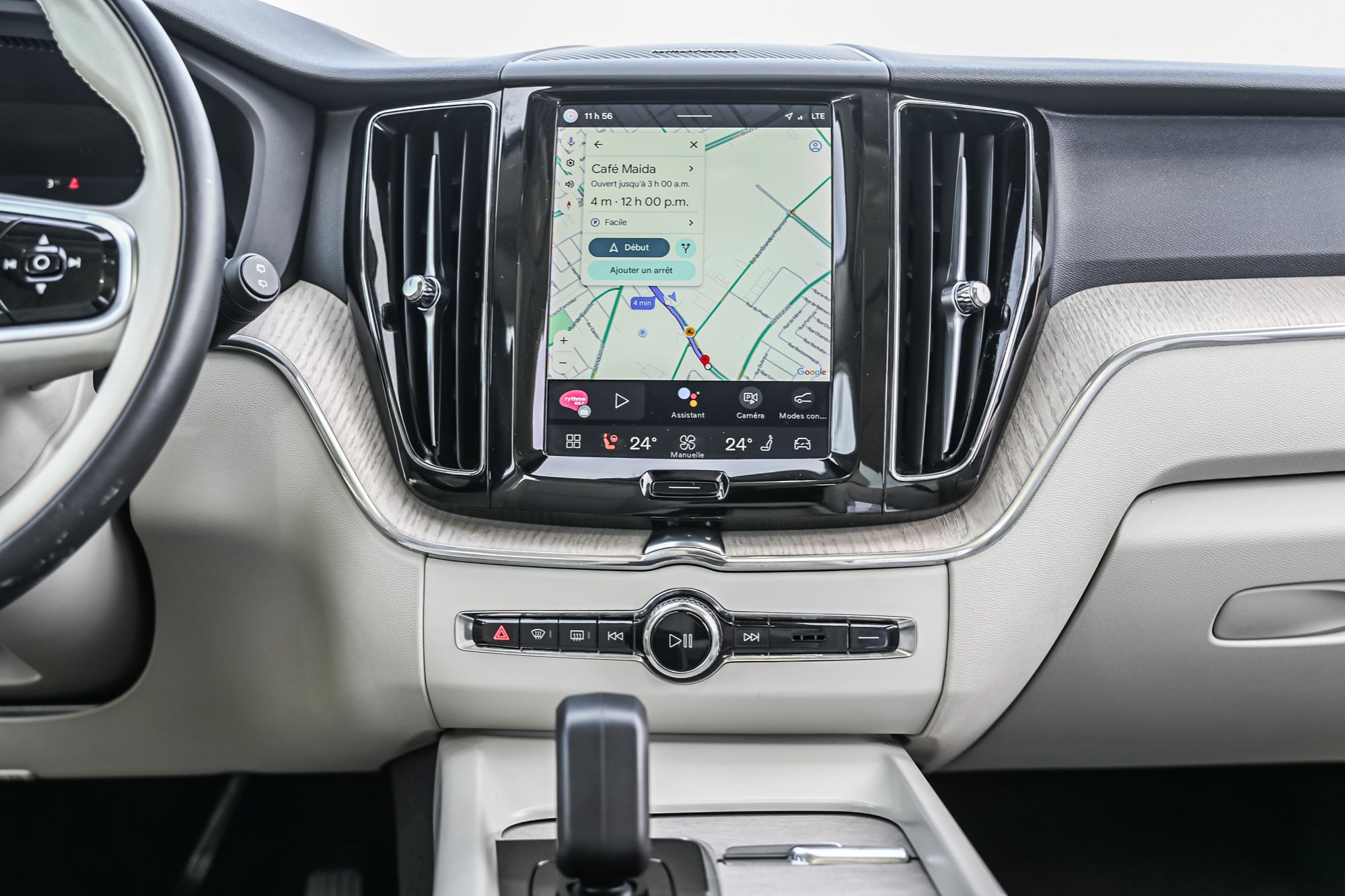 2023 Volvo XC60 in Saint-Leonard, Quebec