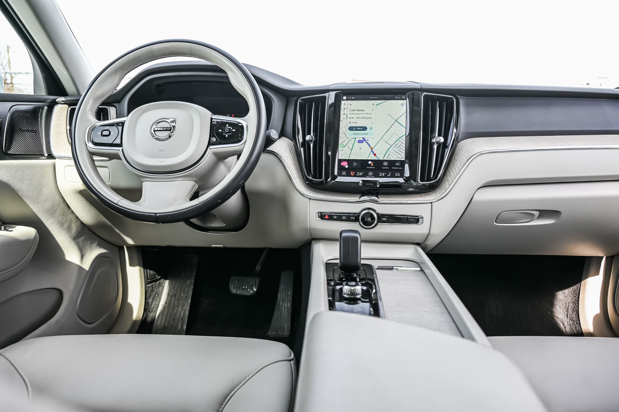 2023 Volvo XC60 in Saint-Leonard, Quebec