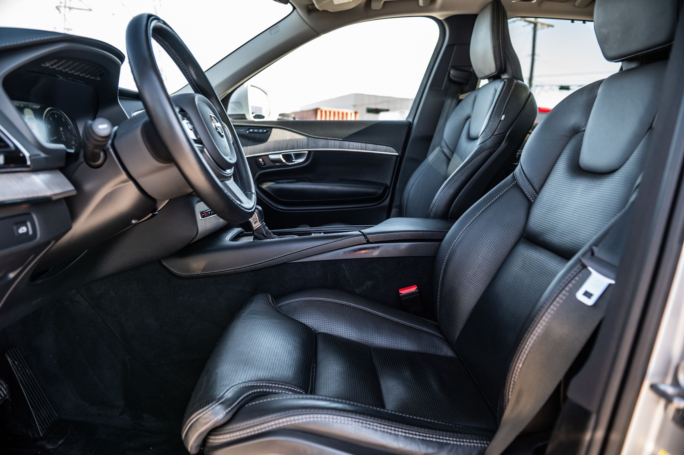 2022 Volvo XC90