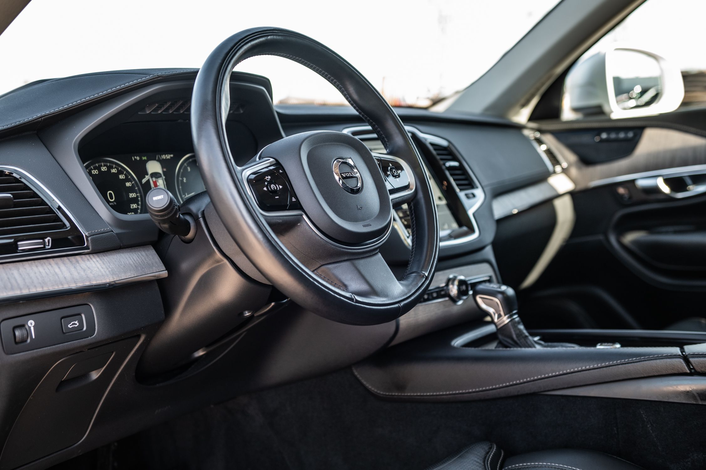 2022 Volvo XC90