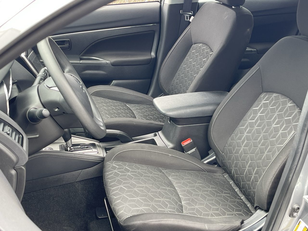 Mitsubishi RVR  2023 à Saint-Léonard, Québec