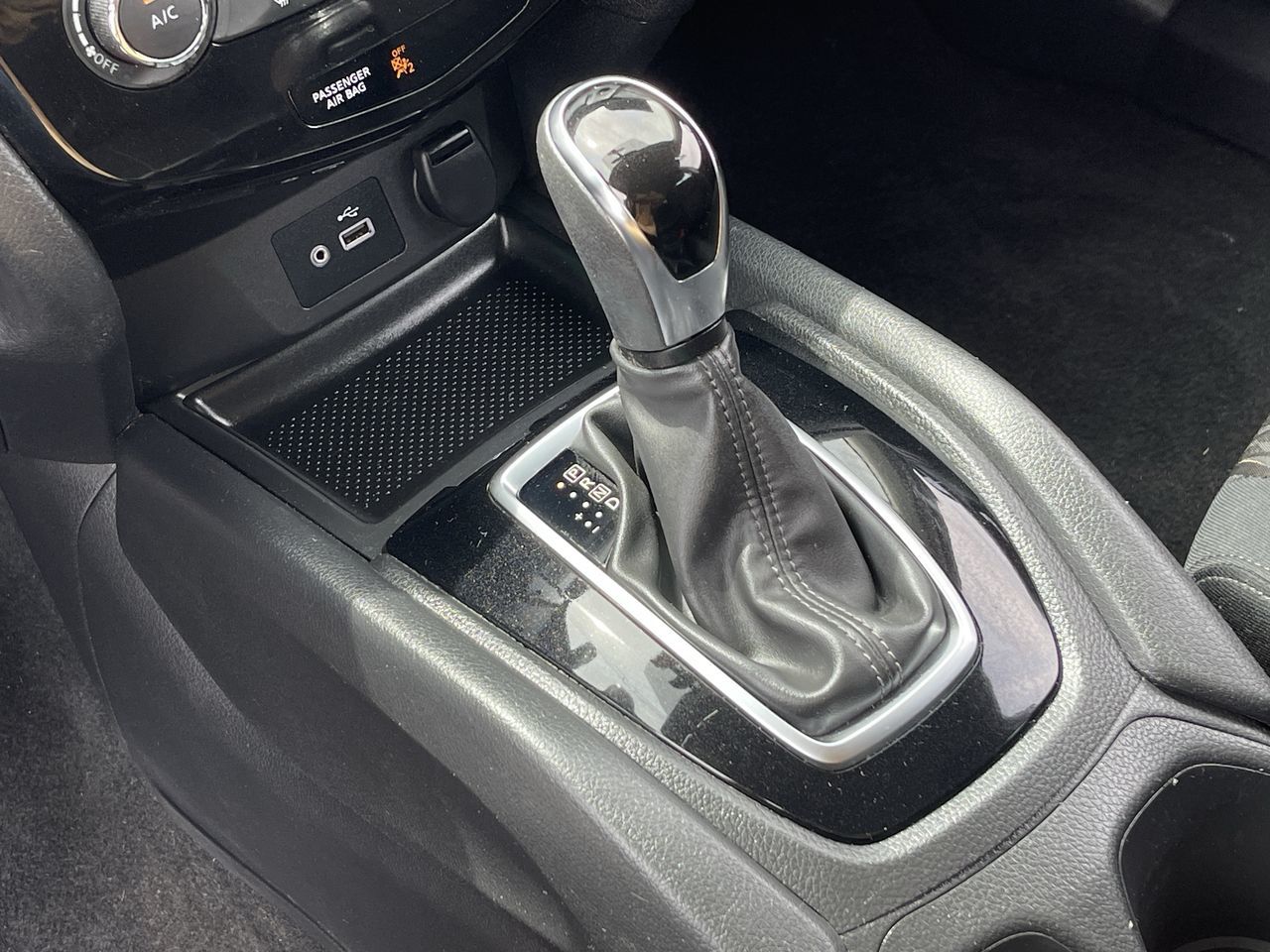2018 Nissan Rogue in Saint-Leonard, Quebec