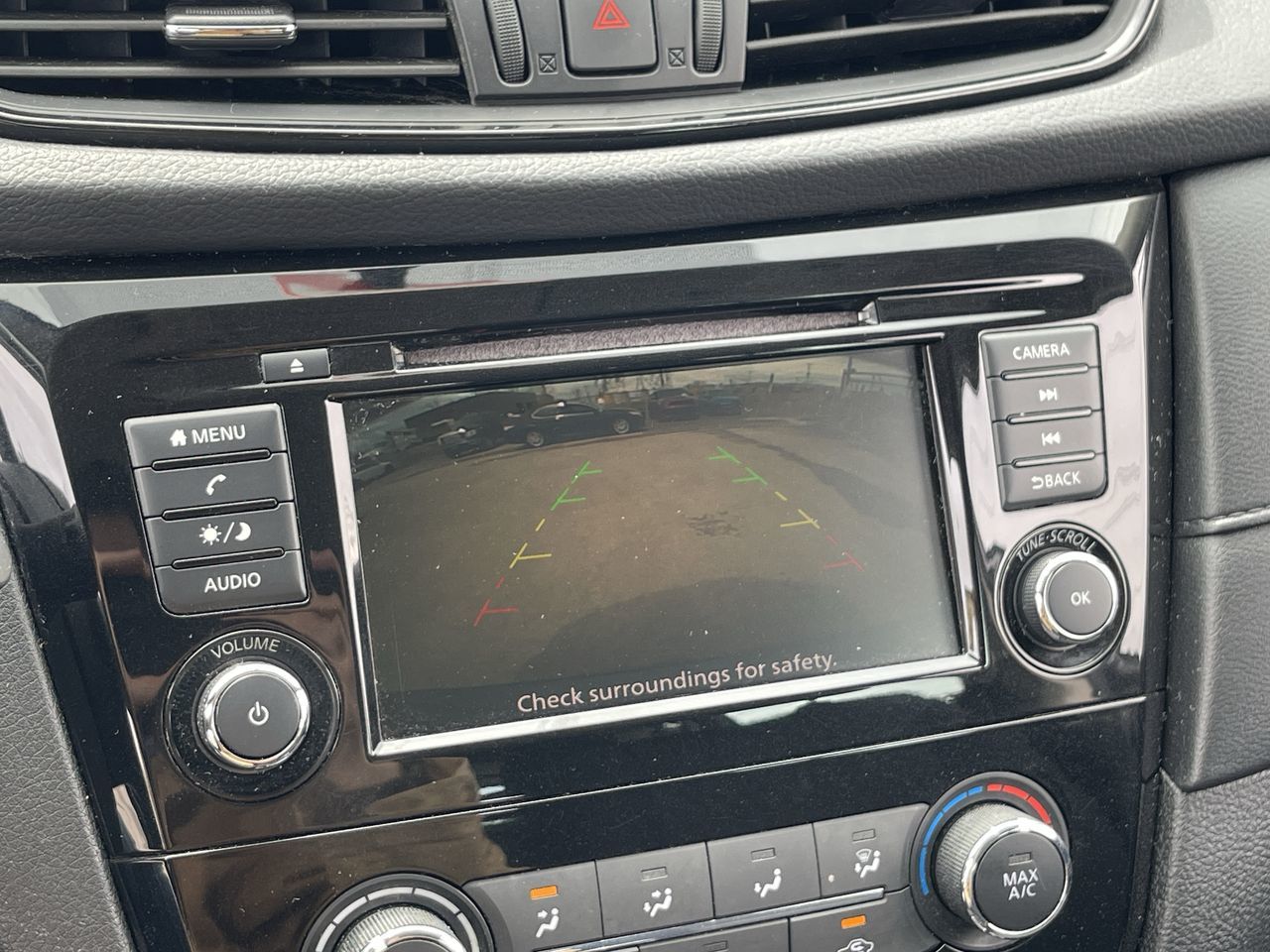 2018 Nissan Rogue in Saint-Leonard, Quebec