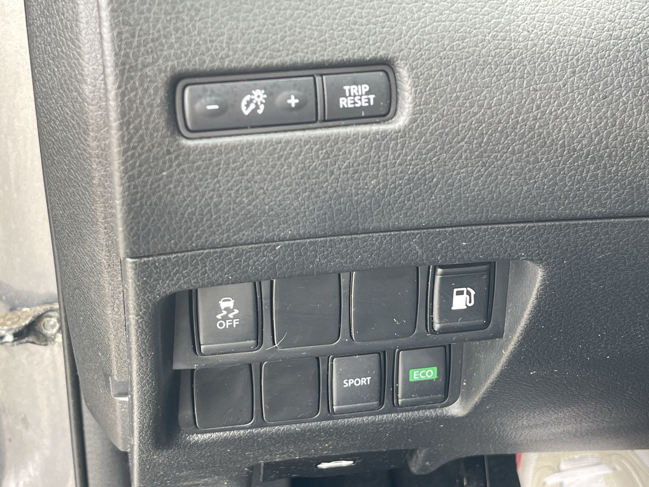 2018 Nissan Rogue in Saint-Leonard, Quebec