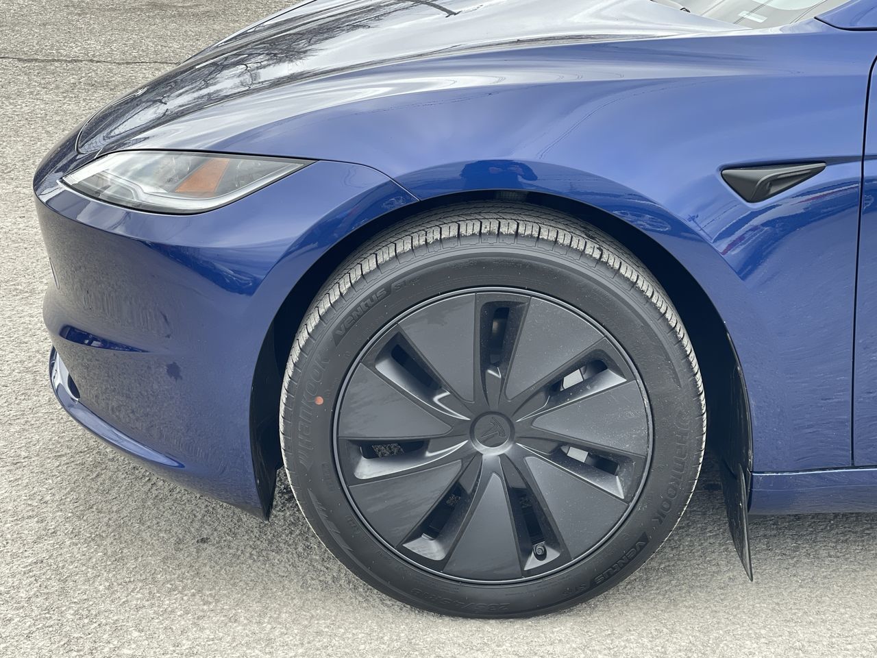 Tesla MODEL 3  2024 à Saint-Léonard, Québec