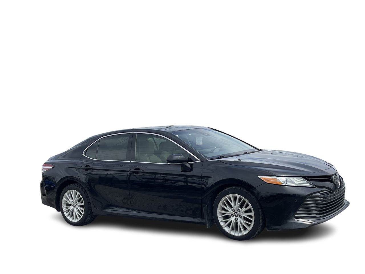 2018 Toyota Camry in Saint-Leonard, Quebec