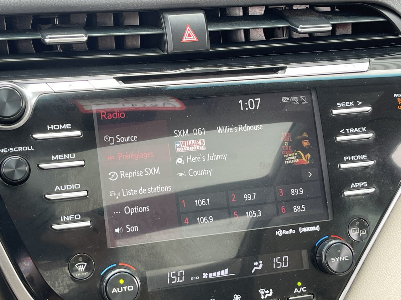 2018 Toyota Camry in Saint-Leonard, Quebec
