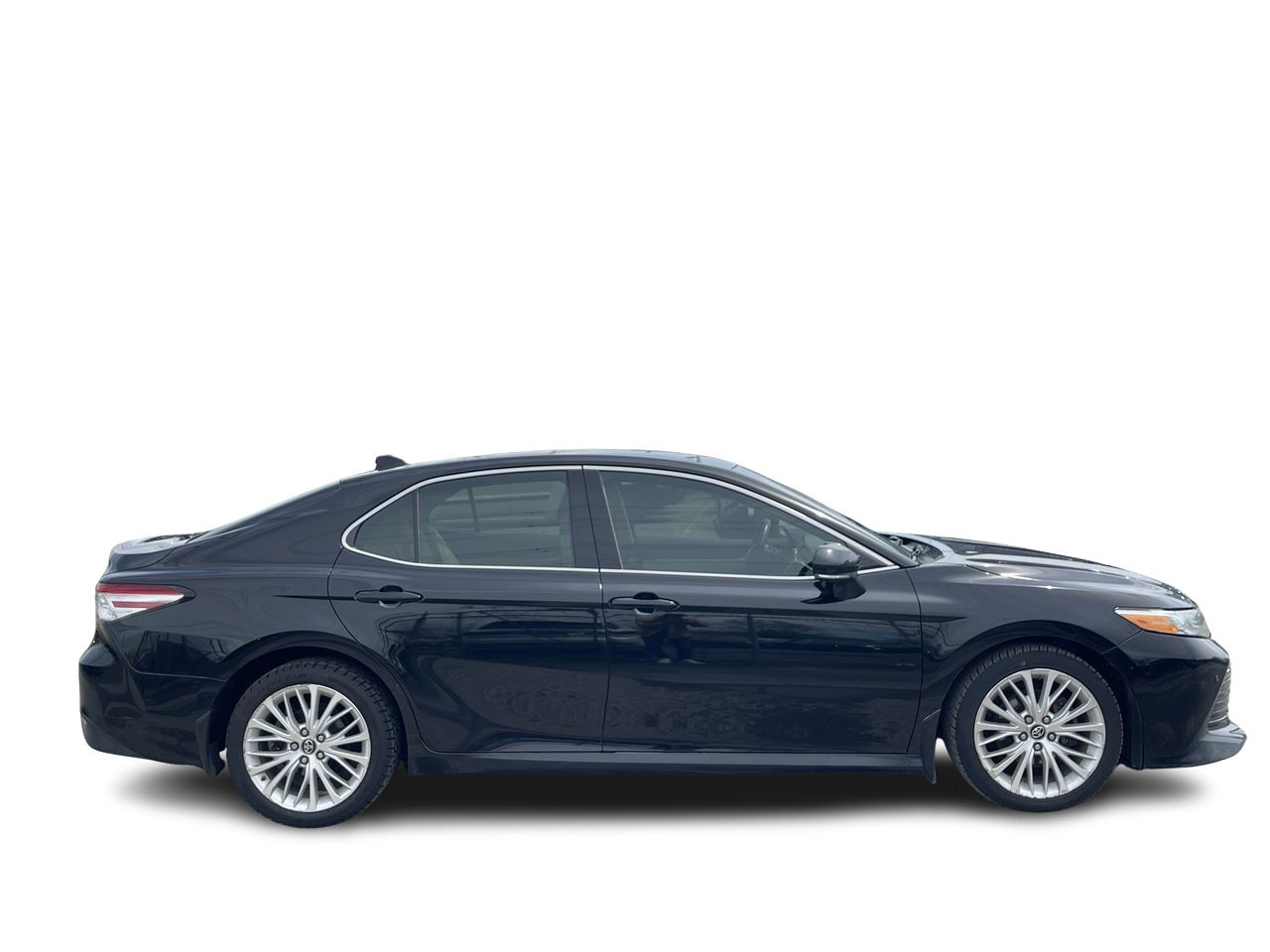 2018 Toyota Camry in Saint-Leonard, Quebec