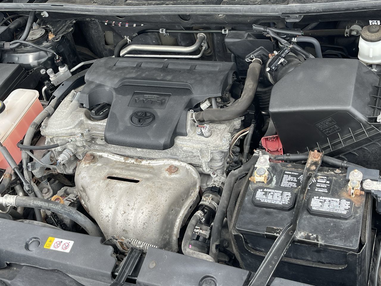 2018 Toyota RAV4 in Saint-Leonard, Quebec