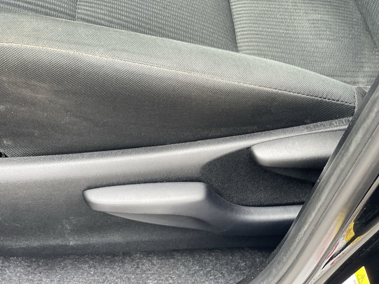 2018 Toyota RAV4 in Saint-Leonard, Quebec