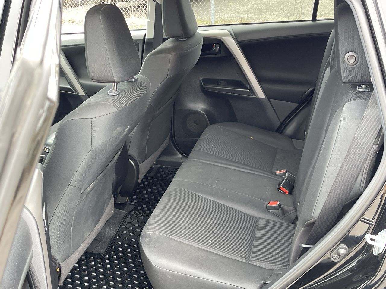 2018 Toyota RAV4 in Saint-Leonard, Quebec
