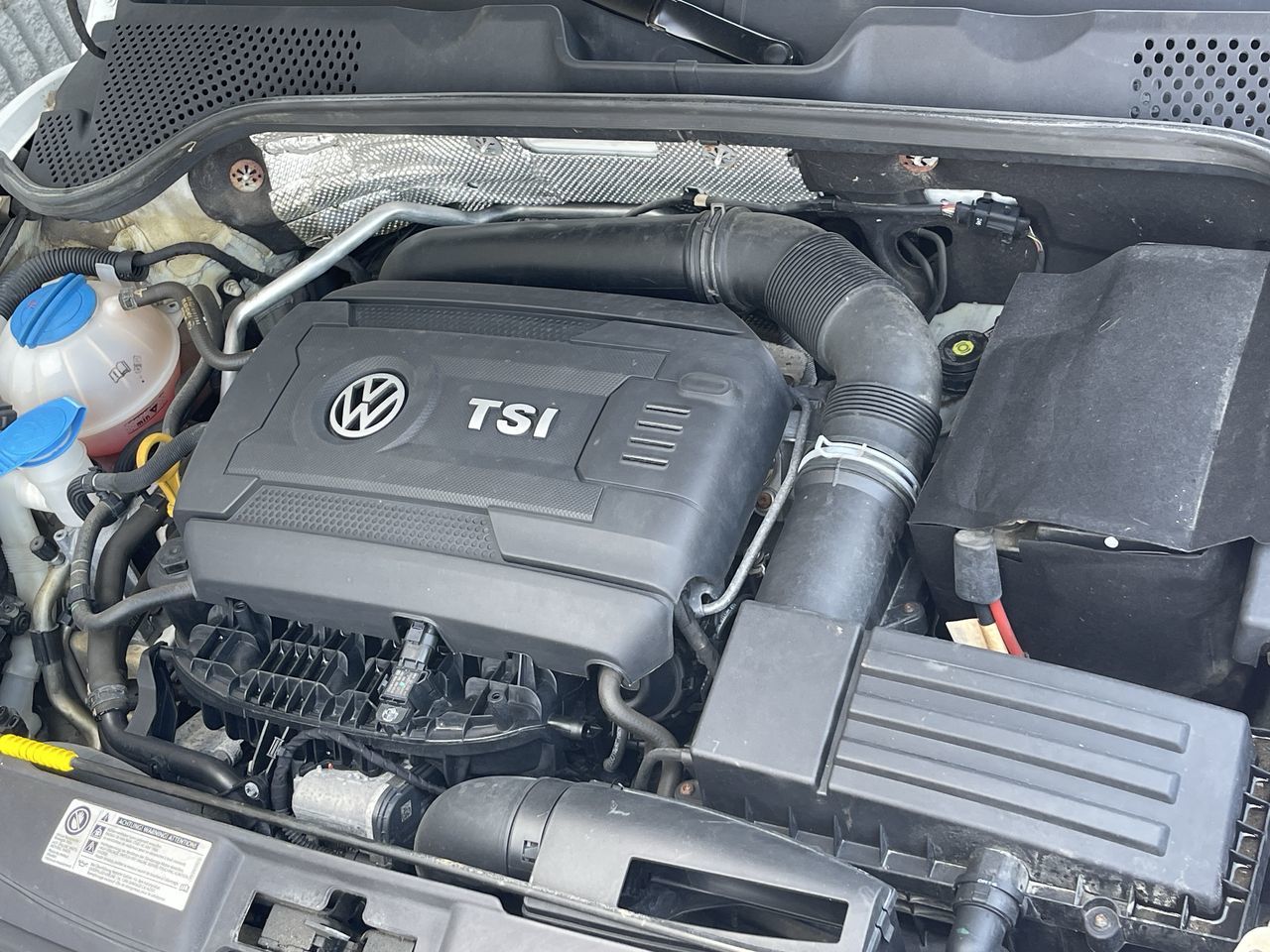 2017 Volkswagen Beetle Convertible in Saint-Leonard, Quebec