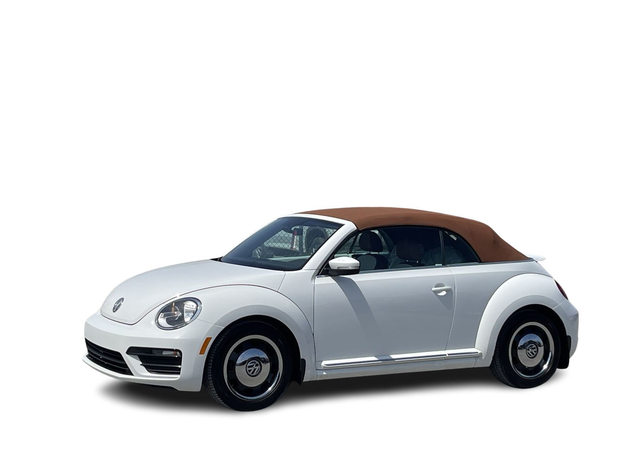 2017 Volkswagen Beetle Convertible in Saint-Leonard, Quebec