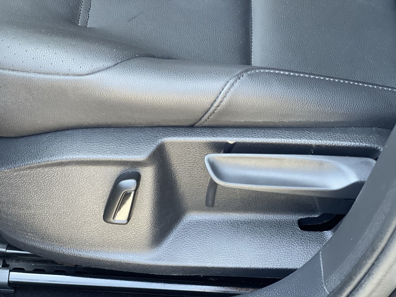 2020 Volkswagen E-Golf in Saint-Leonard, Quebec