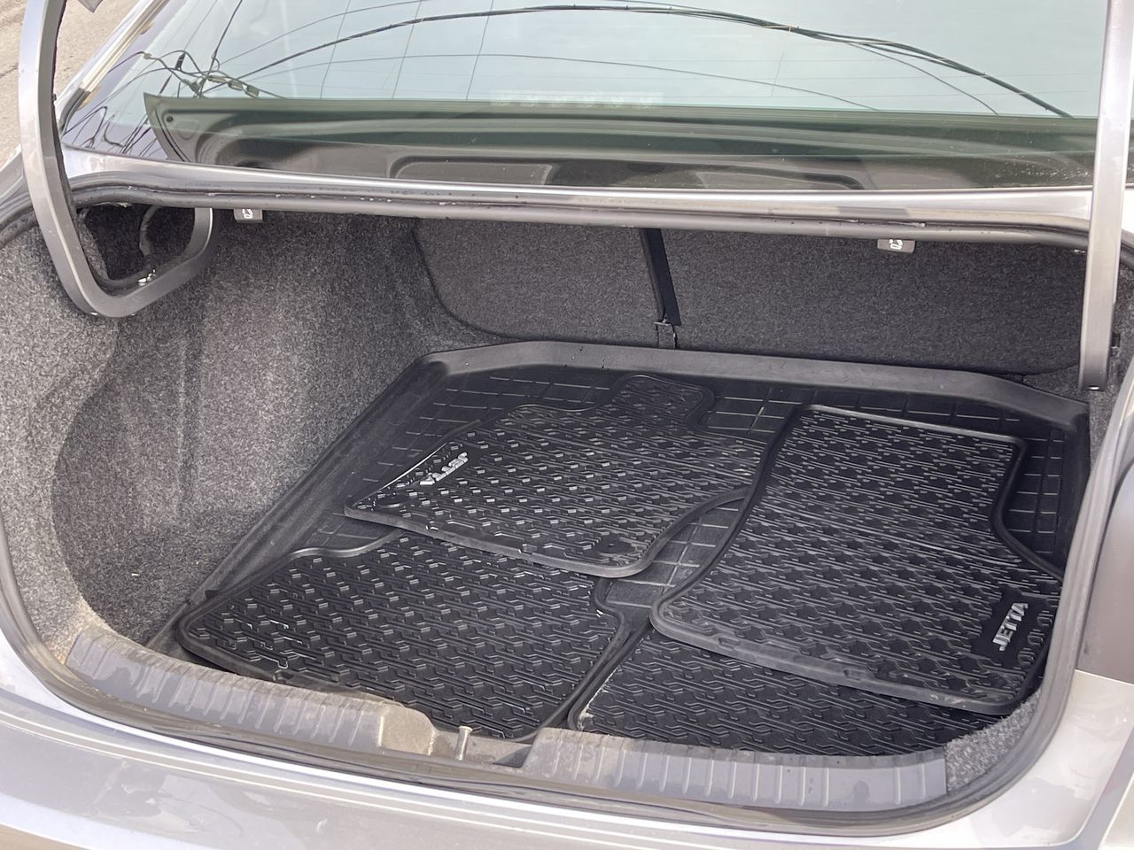 2019 Volkswagen Jetta in Saint-Leonard, Quebec