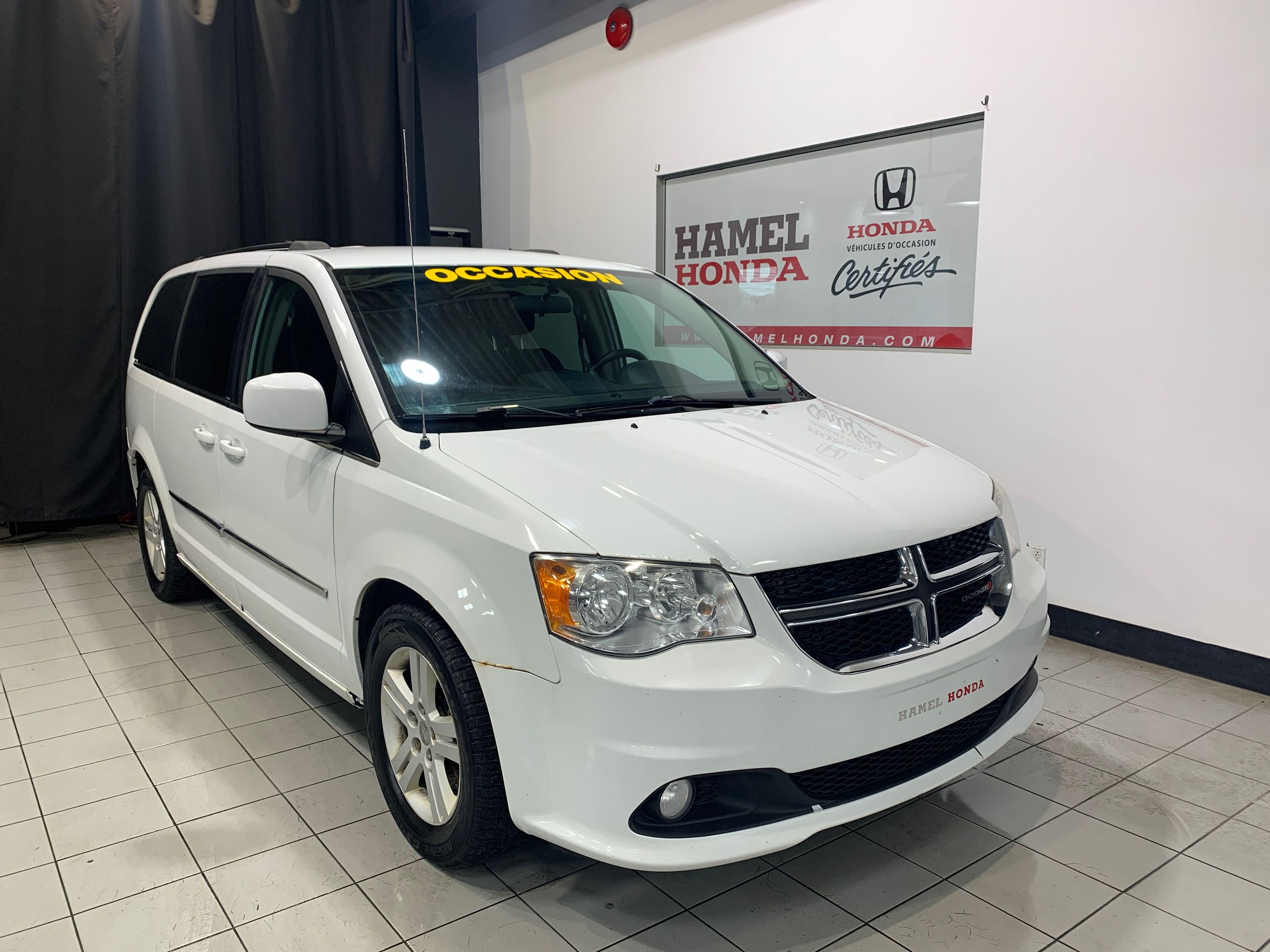 2013 dodge store grand caravan crew