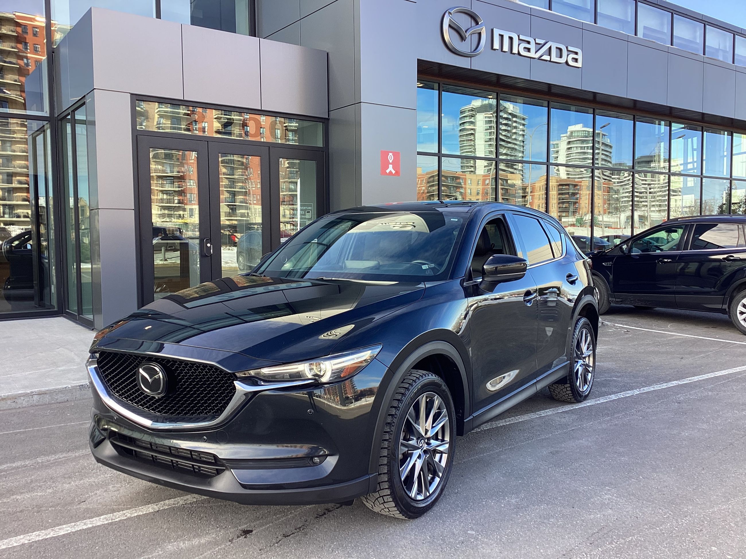 Planète Mazda  Pre-owned 2021 Mazda CX-5 in Mirabel