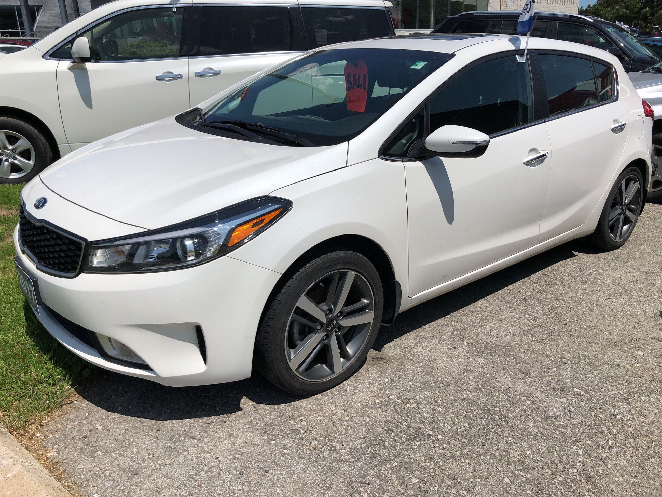 Used 2017 Kia Forte 5-Door EX for Sale - $16999.0 | Hamilton Volkswagen