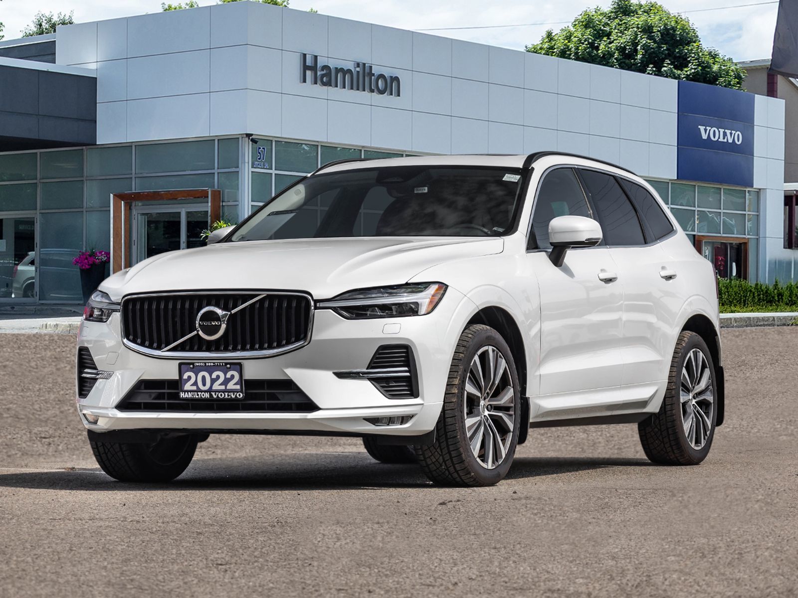 2022 Volvo XC60 Momentum