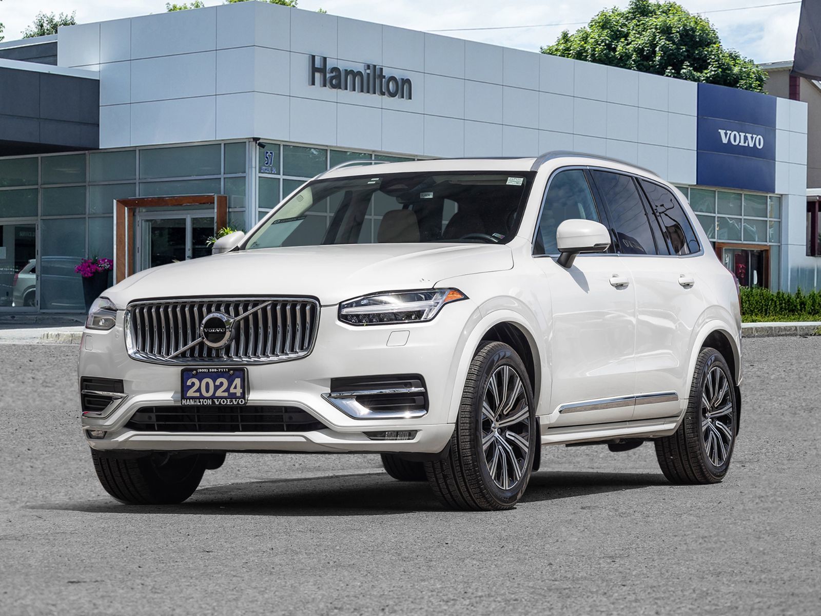 2024 Volvo XC90 Core Bright Theme