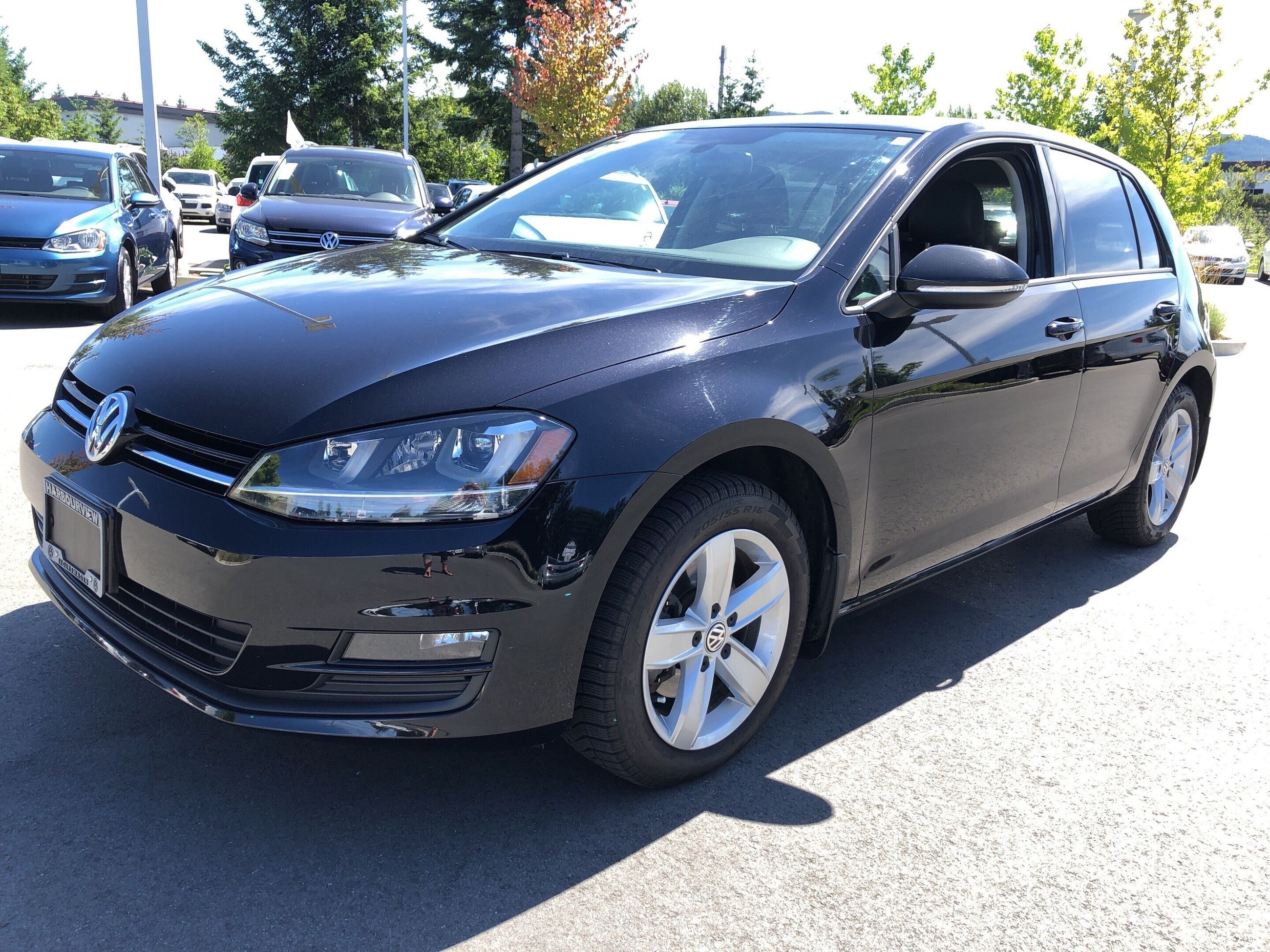 Used 2015 Volkswagen Golf Comfortline Auto w/ Multi-Media & Convenience ...