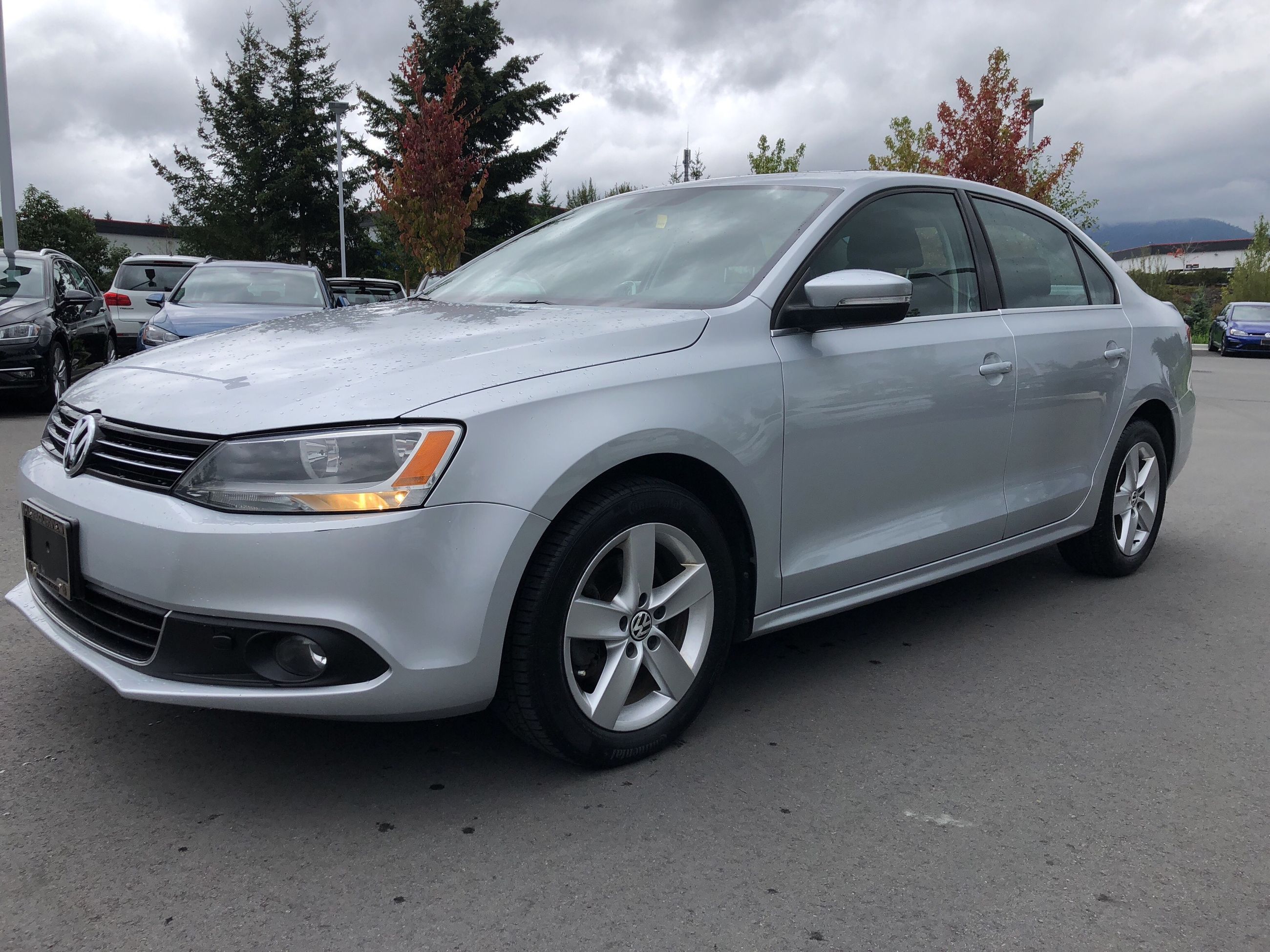 Used 2011 Volkswagen Jetta TDI Comfortline 6spd w/ Sunroof for Sale