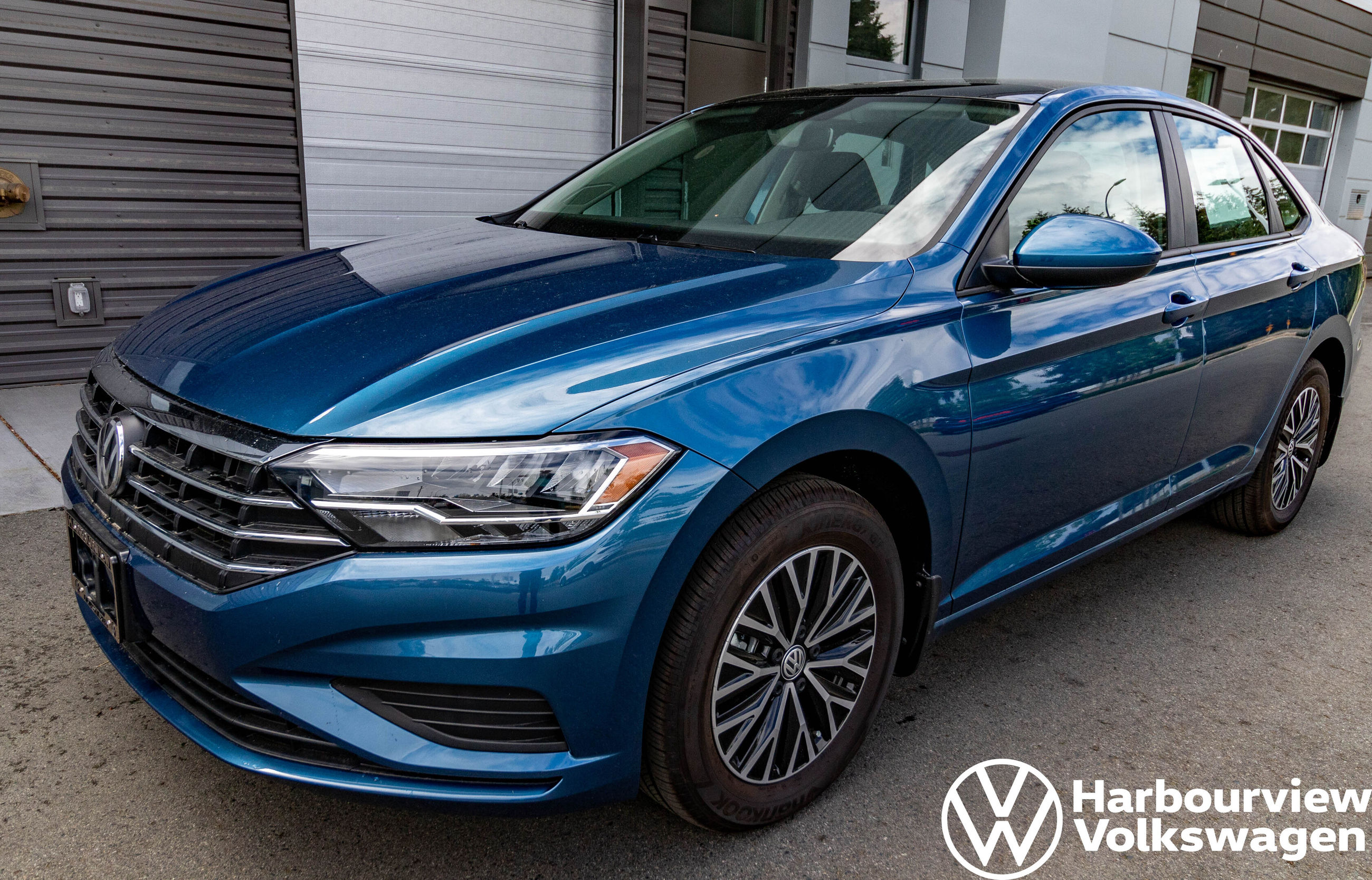 New 2019 Volkswagen Jetta Highline Auto w/ Driver Assist Pkg. for Sale - $29170 | Harbourview VW